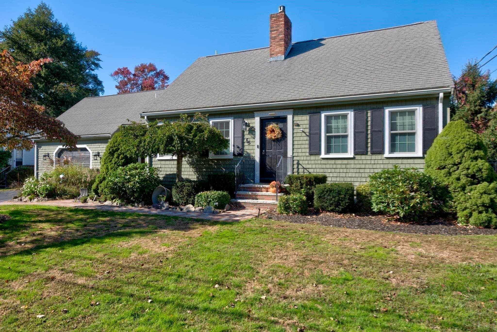 Single Family Residence at 55 Mellen St, Brockton MA 02301, Brockton, photo 2 of 42