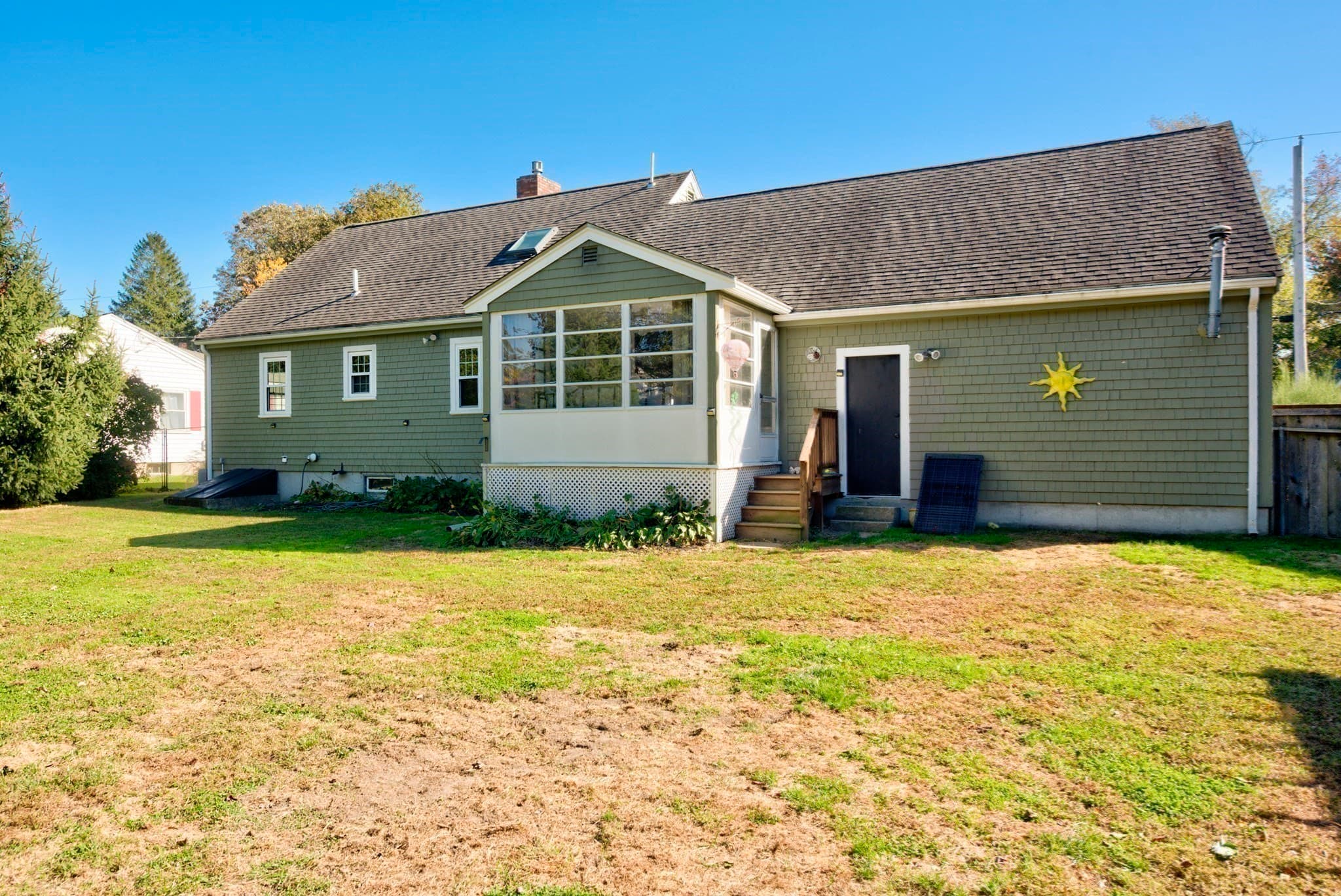 Single Family Residence at 55 Mellen St, Brockton MA 02301, Brockton, photo 6 of 42