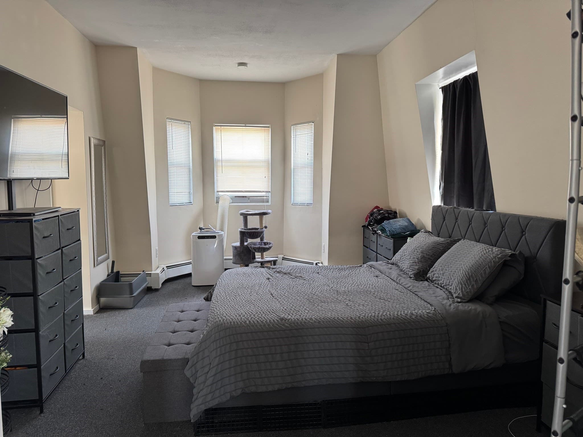 4 Family at 75 Putnam Street, Boston MA 02128, Boston, photo 13 of 24