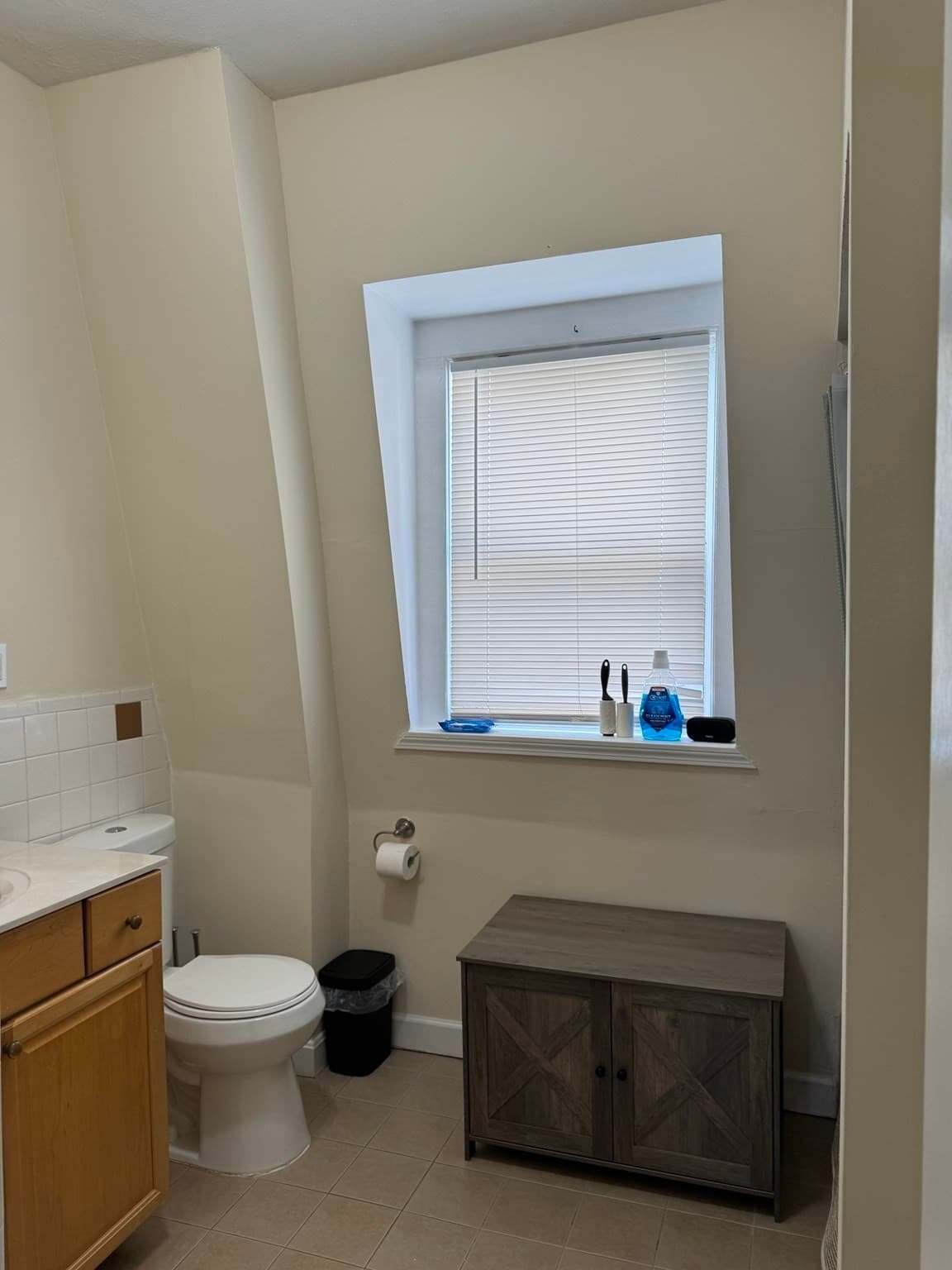 4 Family at 75 Putnam Street, Boston MA 02128, Boston, photo 18 of 24