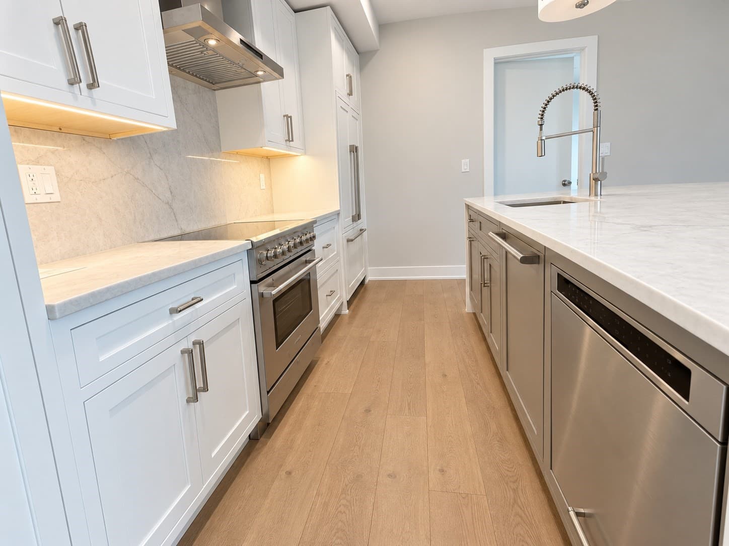Condominium at 804 East 7th Street # 302, Boston MA 02127, Boston, photo 2 of 18