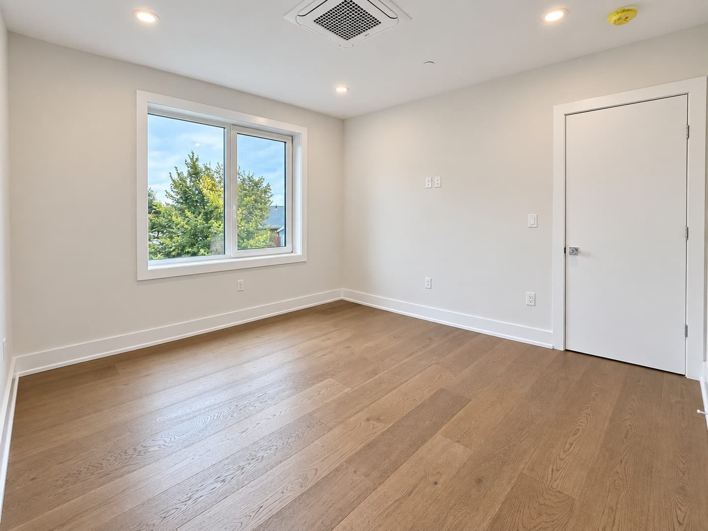Condominium at 804 East 7th Street # 302, Boston MA 02127, Boston, photo 8 of 18