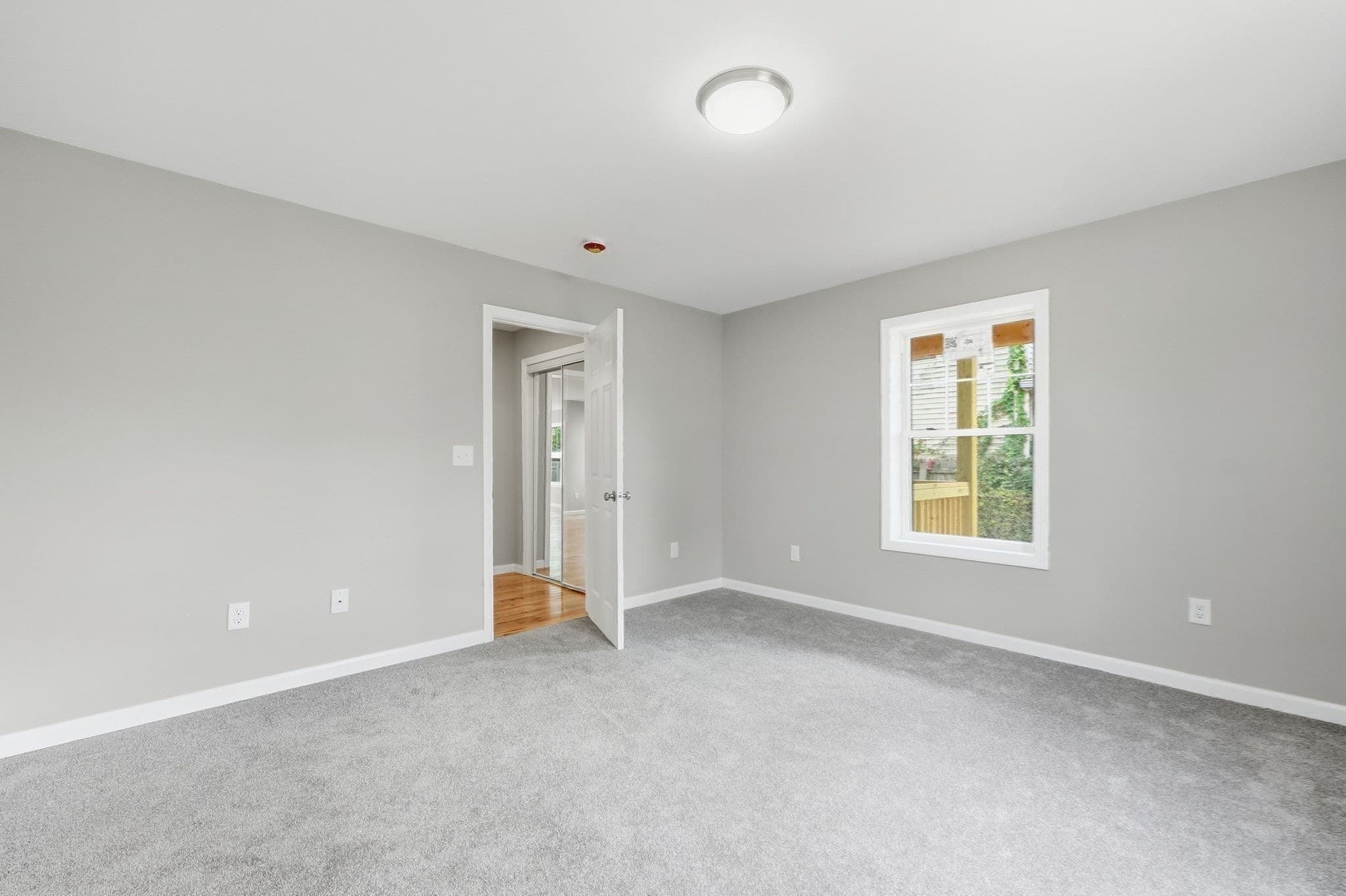 Single Family Residence at 193 Hancock St, Springfield MA 01109, Springfield, photo 22 of 33