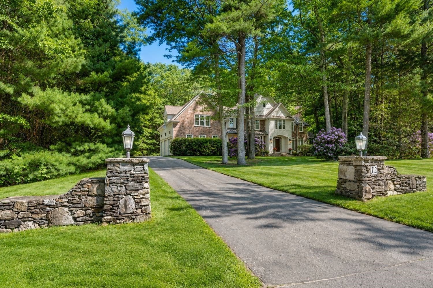 Single Family Residence at 12 Olde Hickory Path, Westborough MA 01581, Westborough, photo 2 of 33