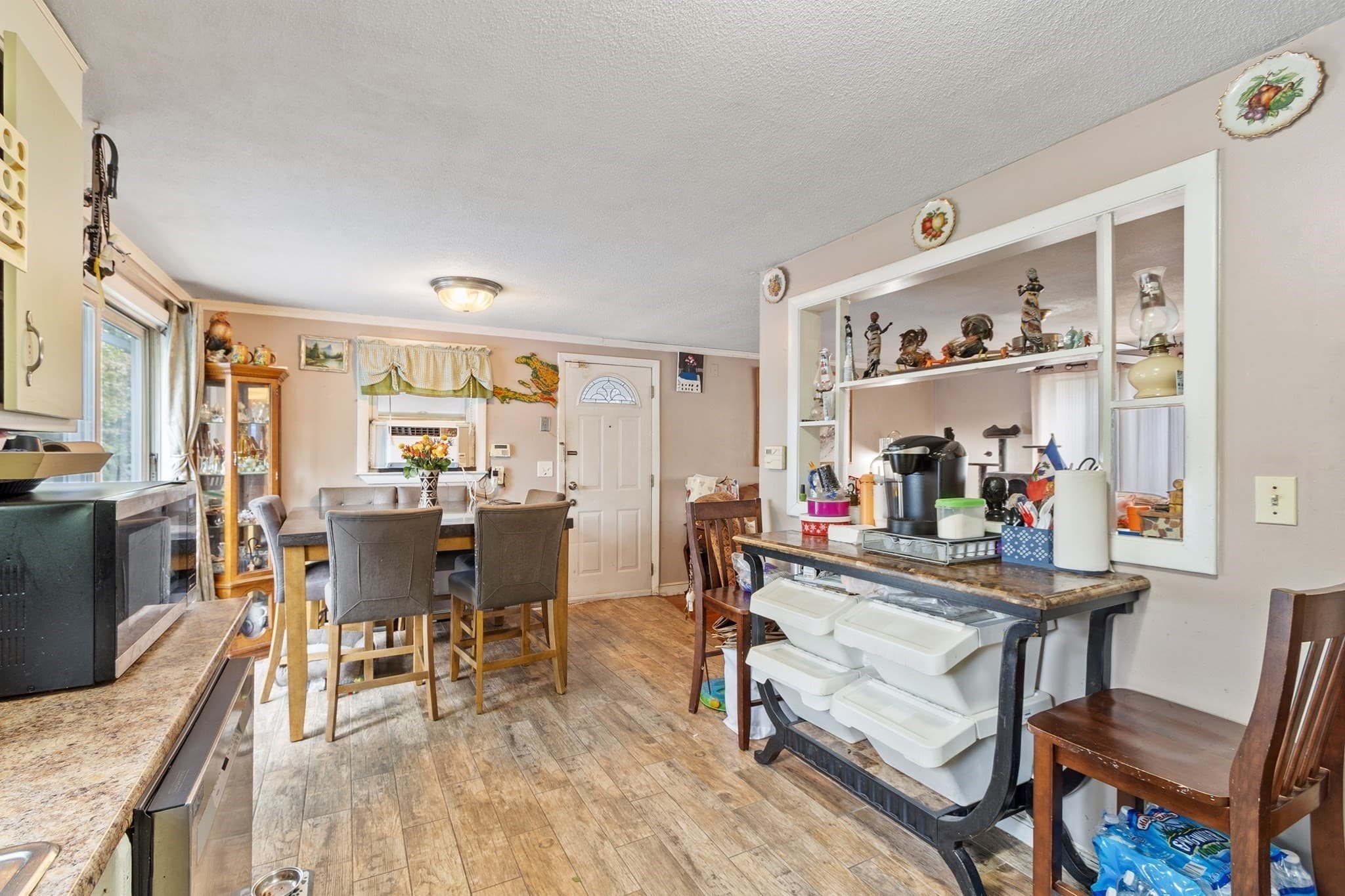 Single Family Residence at 53 Cook St, Lynn MA 01902, Lynn, photo 10 of 30