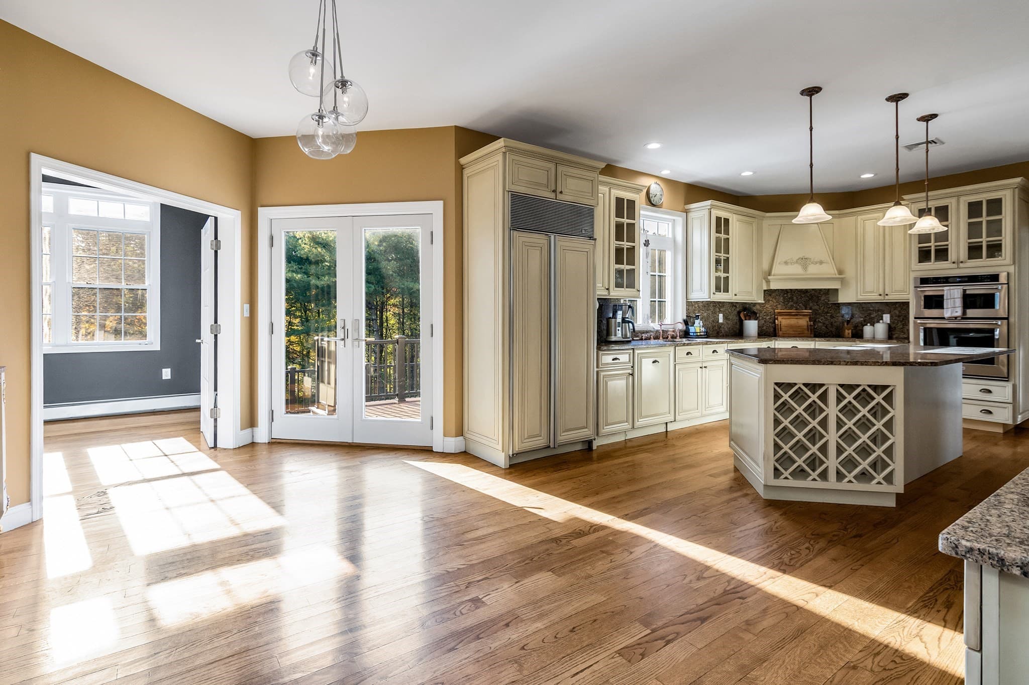 Single Family Residence at 31 Burbank Road, Londonderry NH 03053, Londonderry, photo 16 of 42