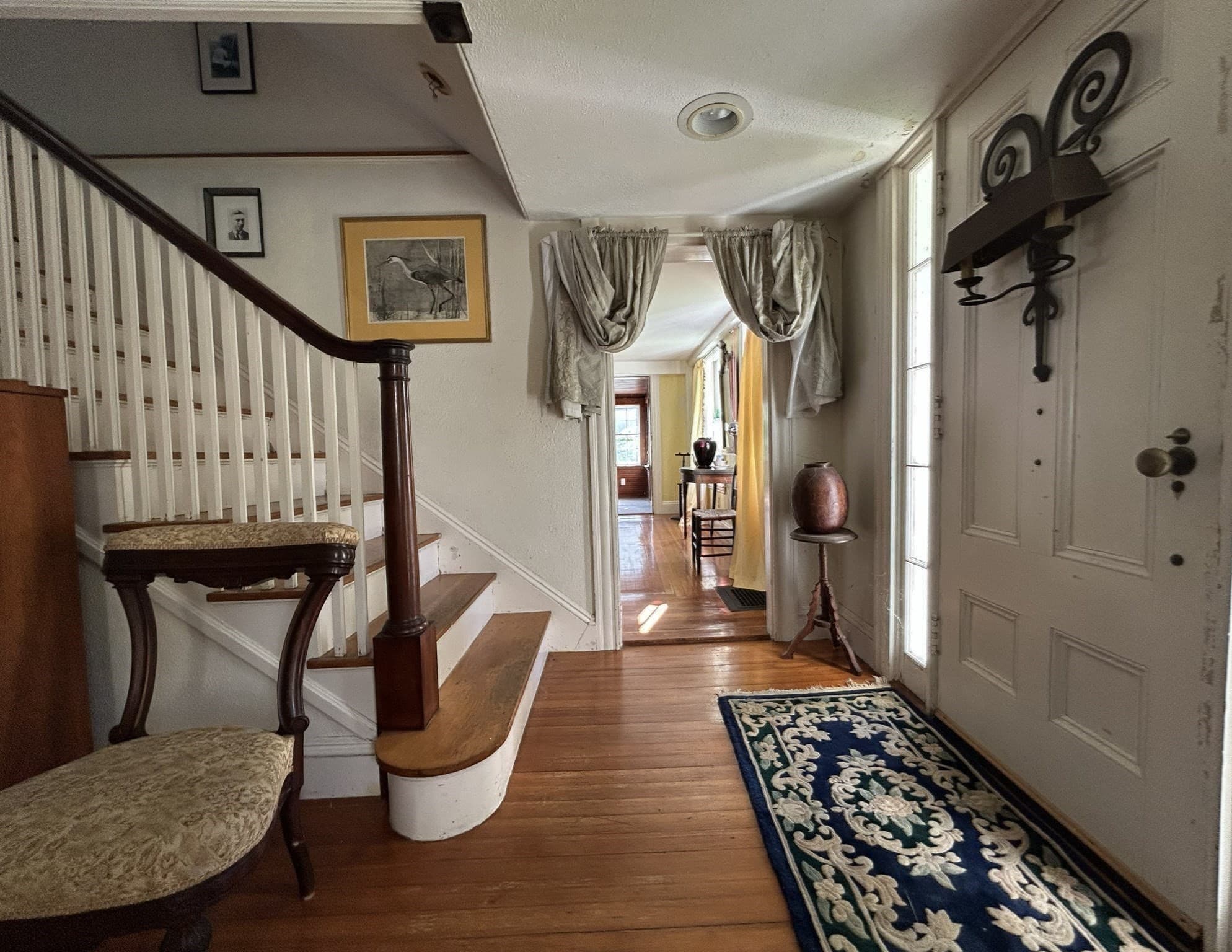 Single Family Residence at 5 Roberts Ct, Gloucester MA 01930, Gloucester, photo 10 of 42
