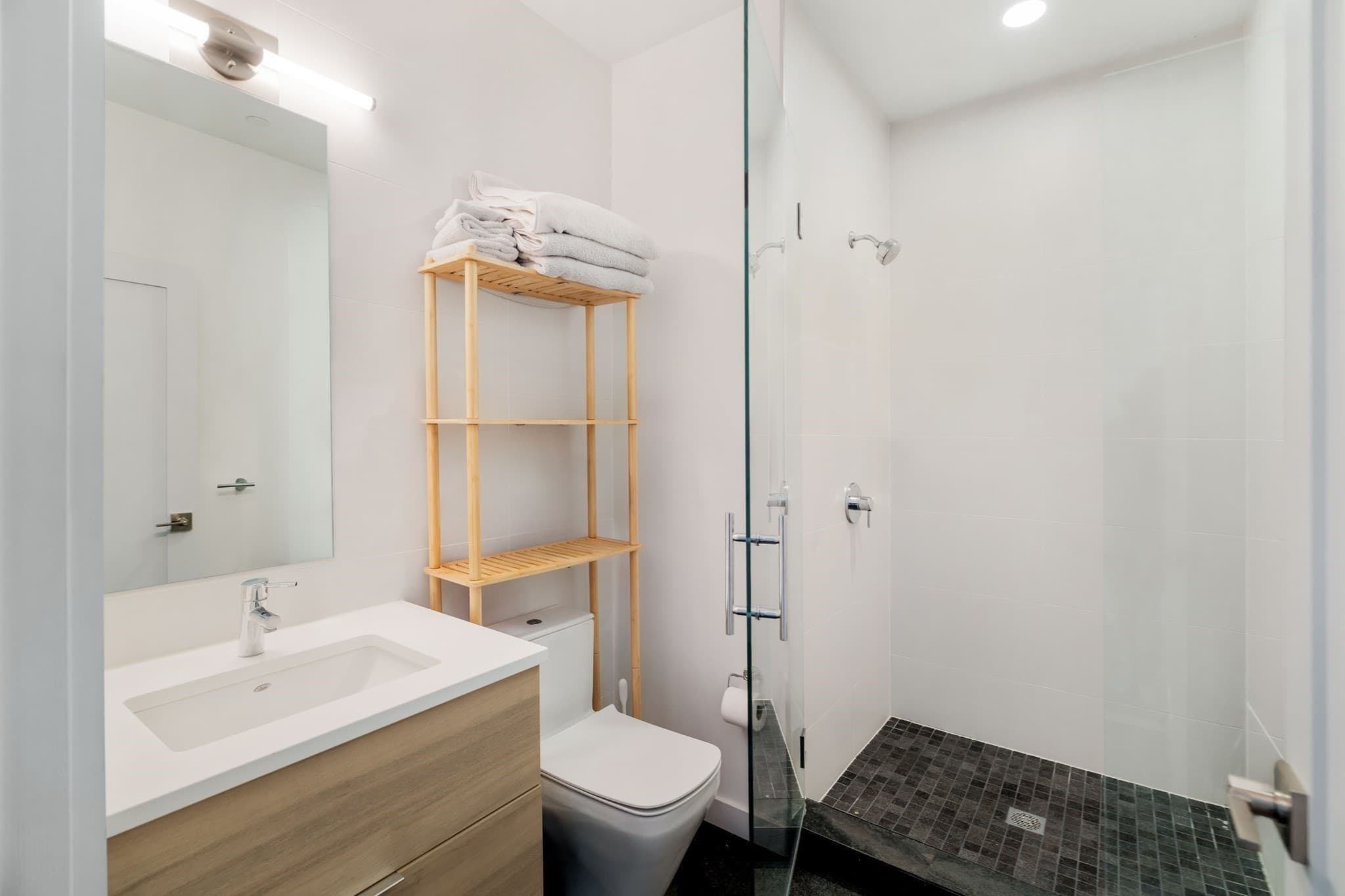 Condominium at 97-99 Elmwood Street # 109, Cambridge MA 02140, Cambridge, photo 7 of 9