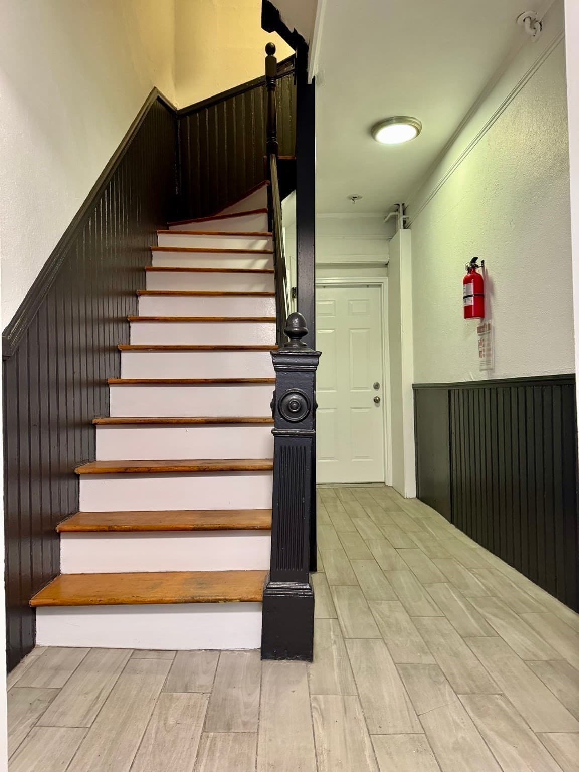 4 Family at 144 Chelsea Street, Boston MA 02128, Boston, photo 2 of 12
