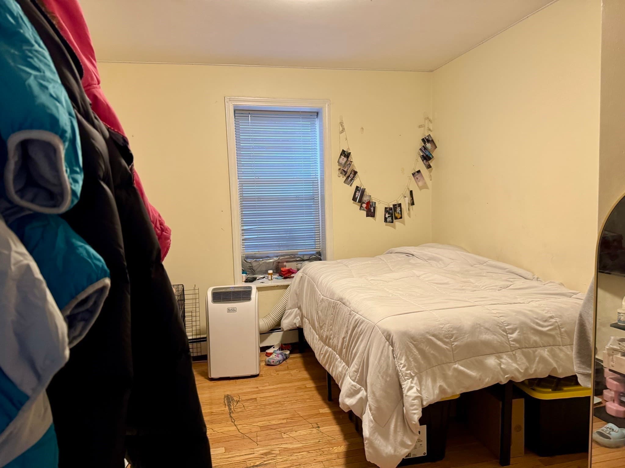 4 Family at 144 Chelsea Street, Boston MA 02128, Boston, photo 7 of 12