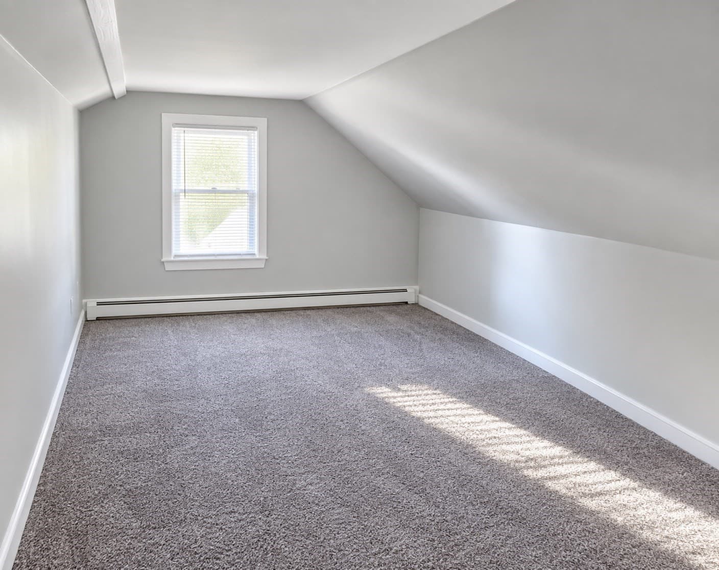Single Family Residence at 27 Stocker, Springfield MA 01129, photo 6 of 8