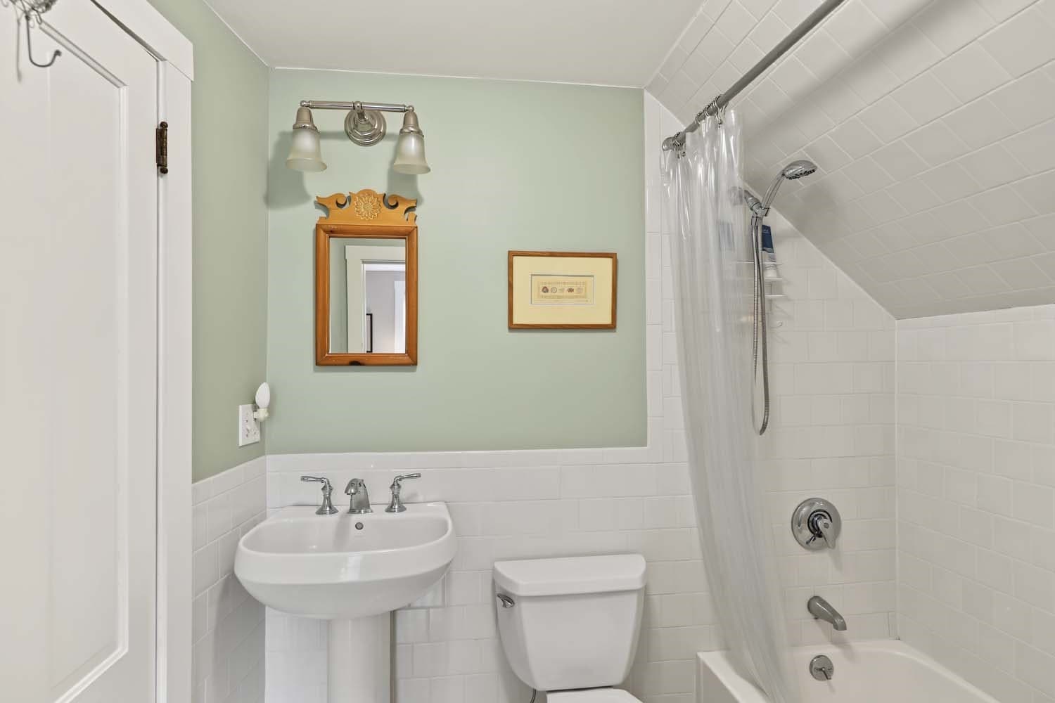 Single Family Residence at 56 Lawton Ave, Tiverton RI 02878, Tiverton, photo 26 of 42