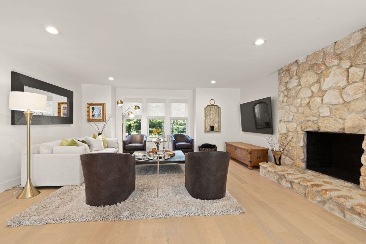 Single Family Residence at 16 Weathervane Rd, Canton MA 02021, Canton, photo 13 of 42