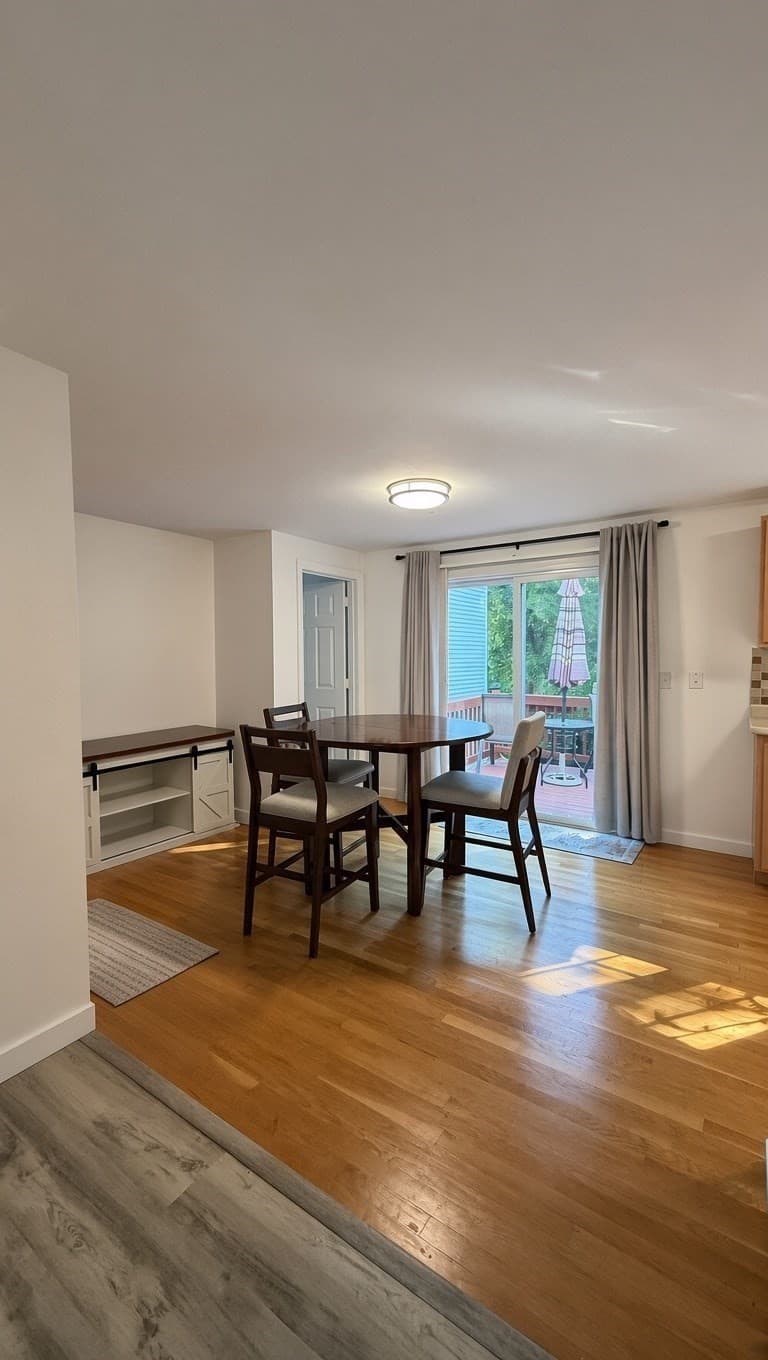 Condominium at 15 Rebecca Ln # 15, Dracut MA 01826, photo 9 of 38