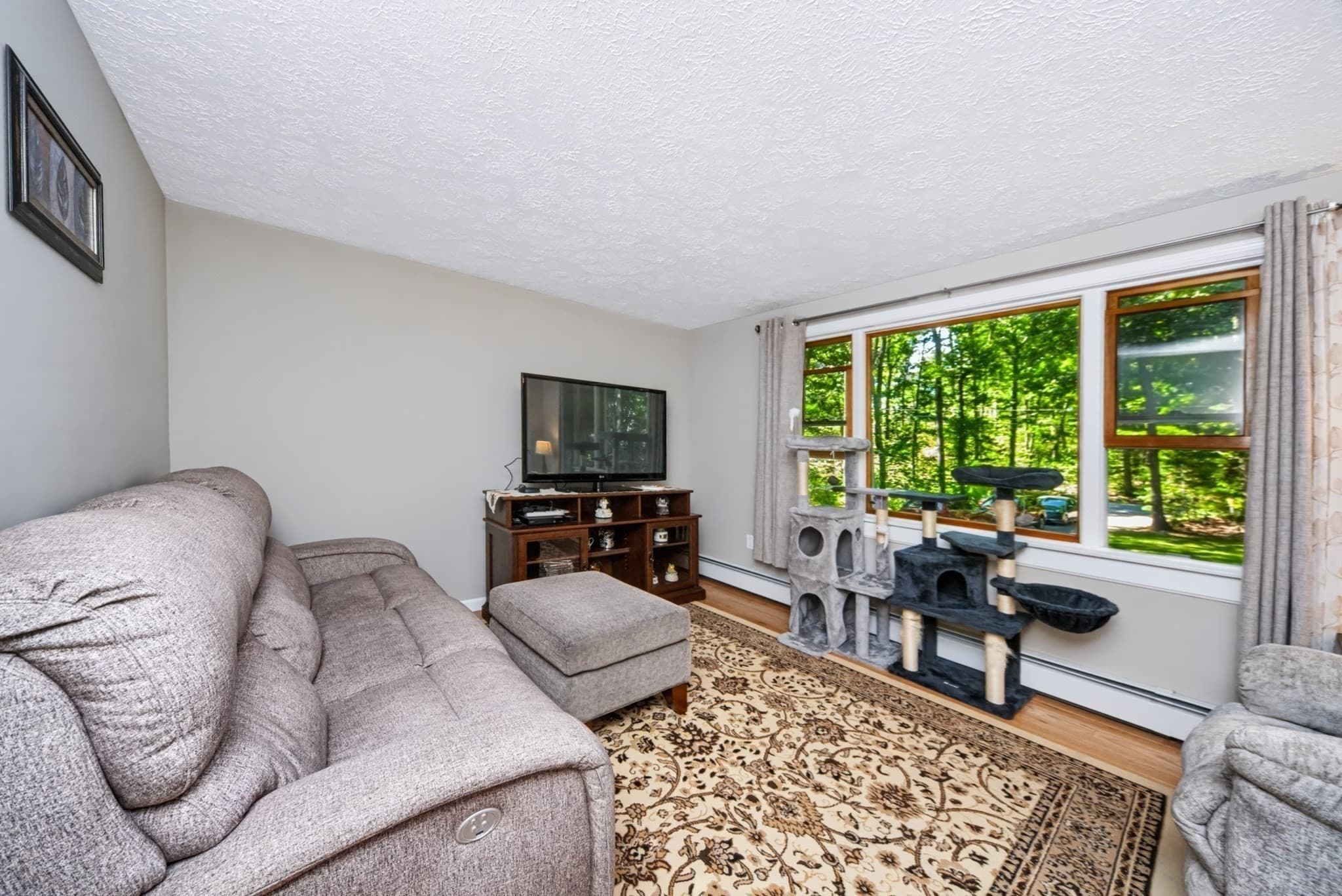 Single Family Residence at 45 Pleasantdale Rd, Rutland MA 01543, Rutland, photo 5 of 42