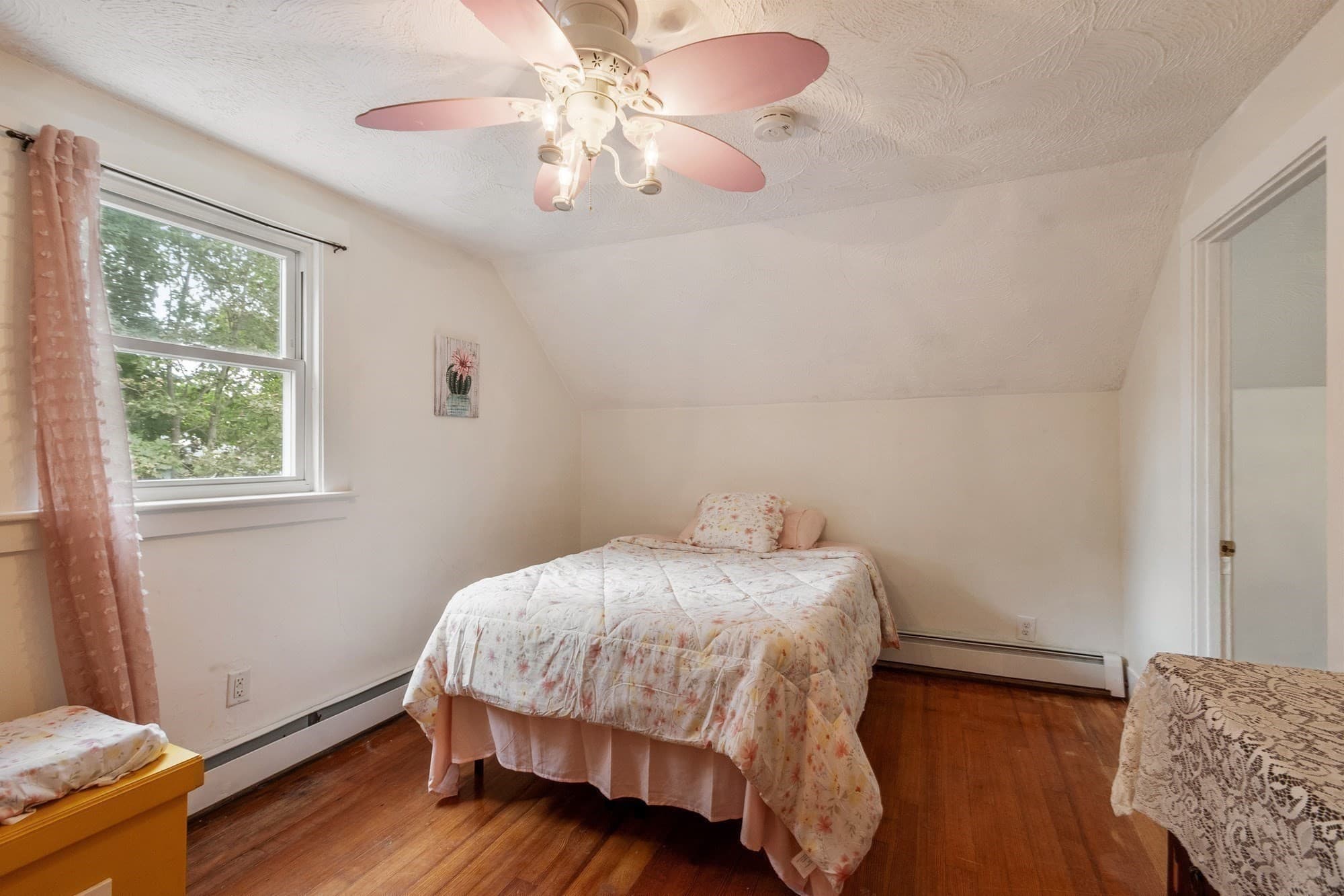 Single Family Residence at 2 Hill St, Amesbury MA 01913, Amesbury, photo 26 of 39