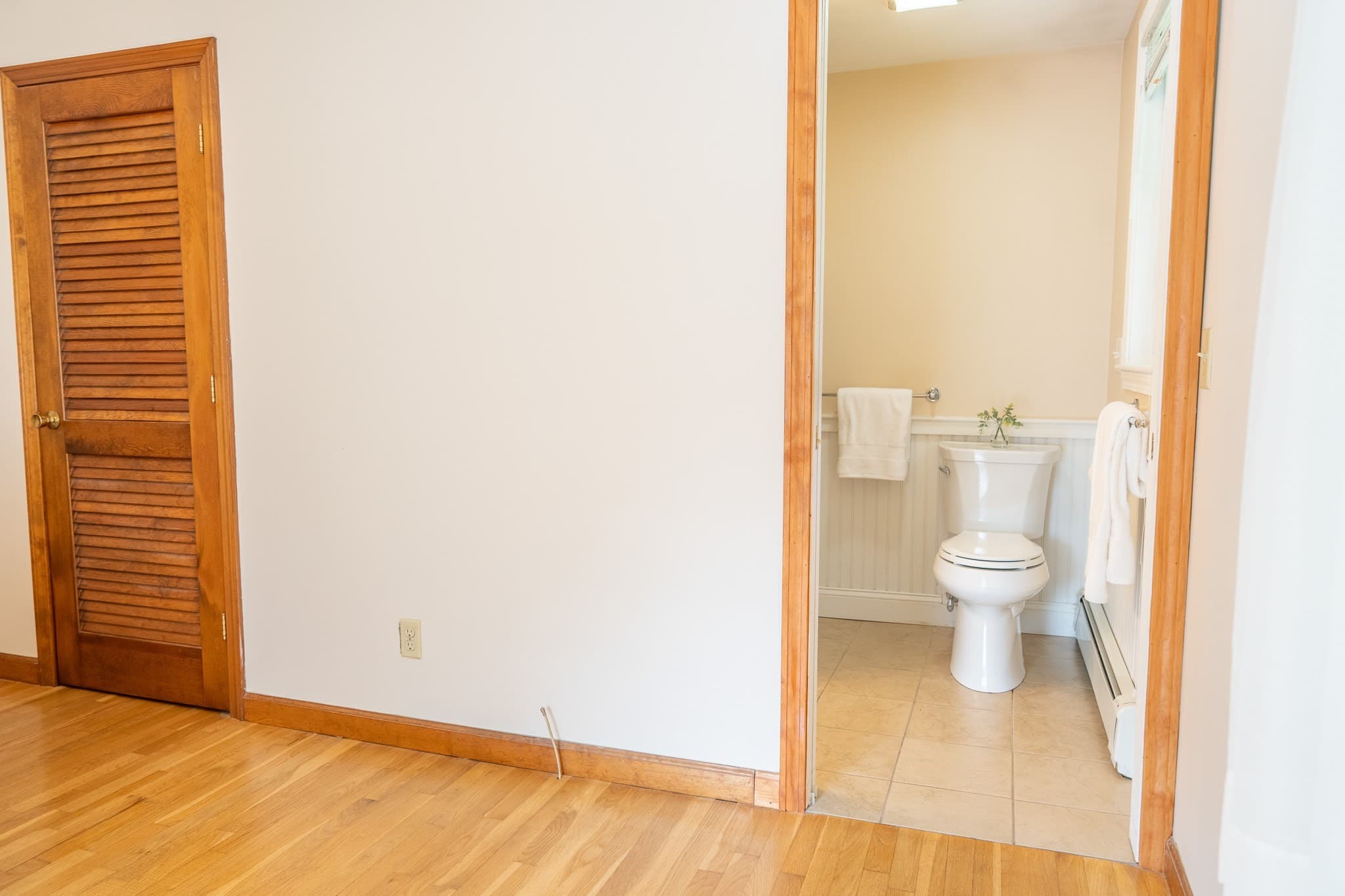 Single Family Residence at 2 Mohegan Ln, Yarmouth MA 02675, Yarmouth, photo 16 of 23
