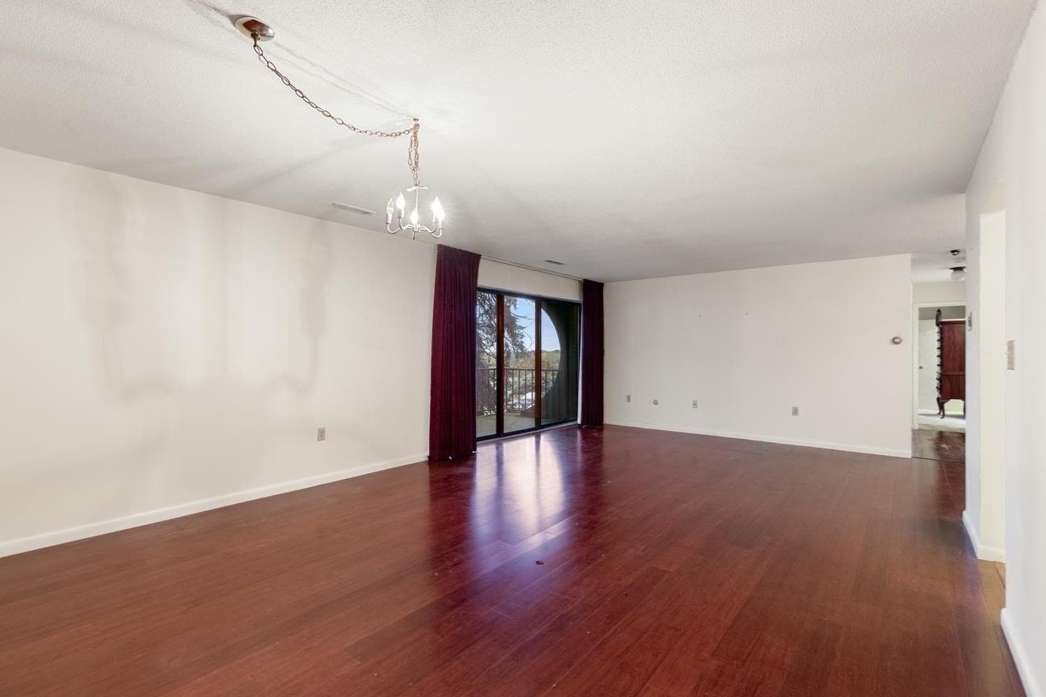 Condominium at 1008 Paradise Road # 2J, Swampscott MA 01907, Swampscott, photo 12 of 38