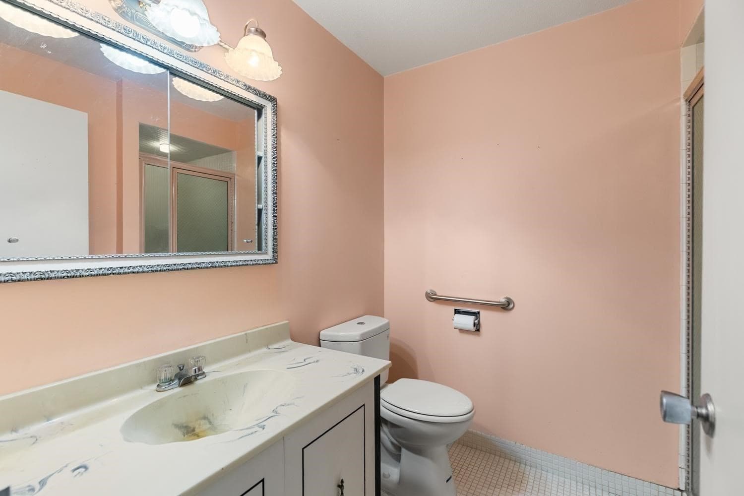 Condominium at 1008 Paradise Road # 2J, Swampscott MA 01907, Swampscott, photo 24 of 38