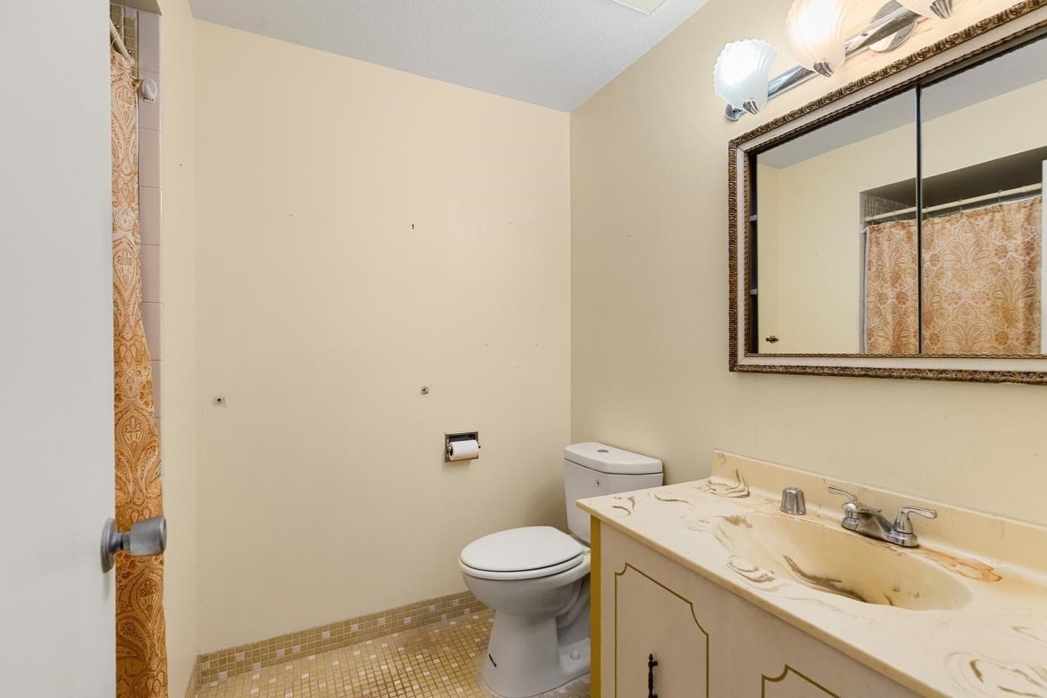 Condominium at 1008 Paradise Road # 2J, Swampscott MA 01907, Swampscott, photo 29 of 38