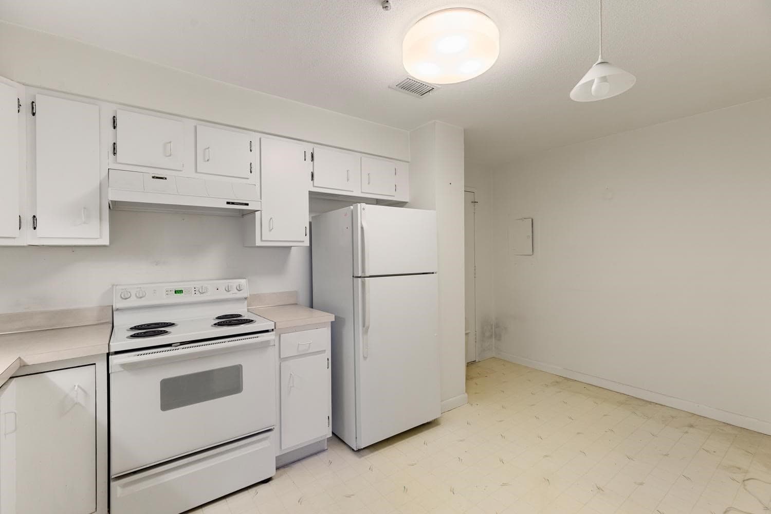 Condominium at 1008 Paradise Road # 2J, Swampscott MA 01907, Swampscott, photo 21 of 38
