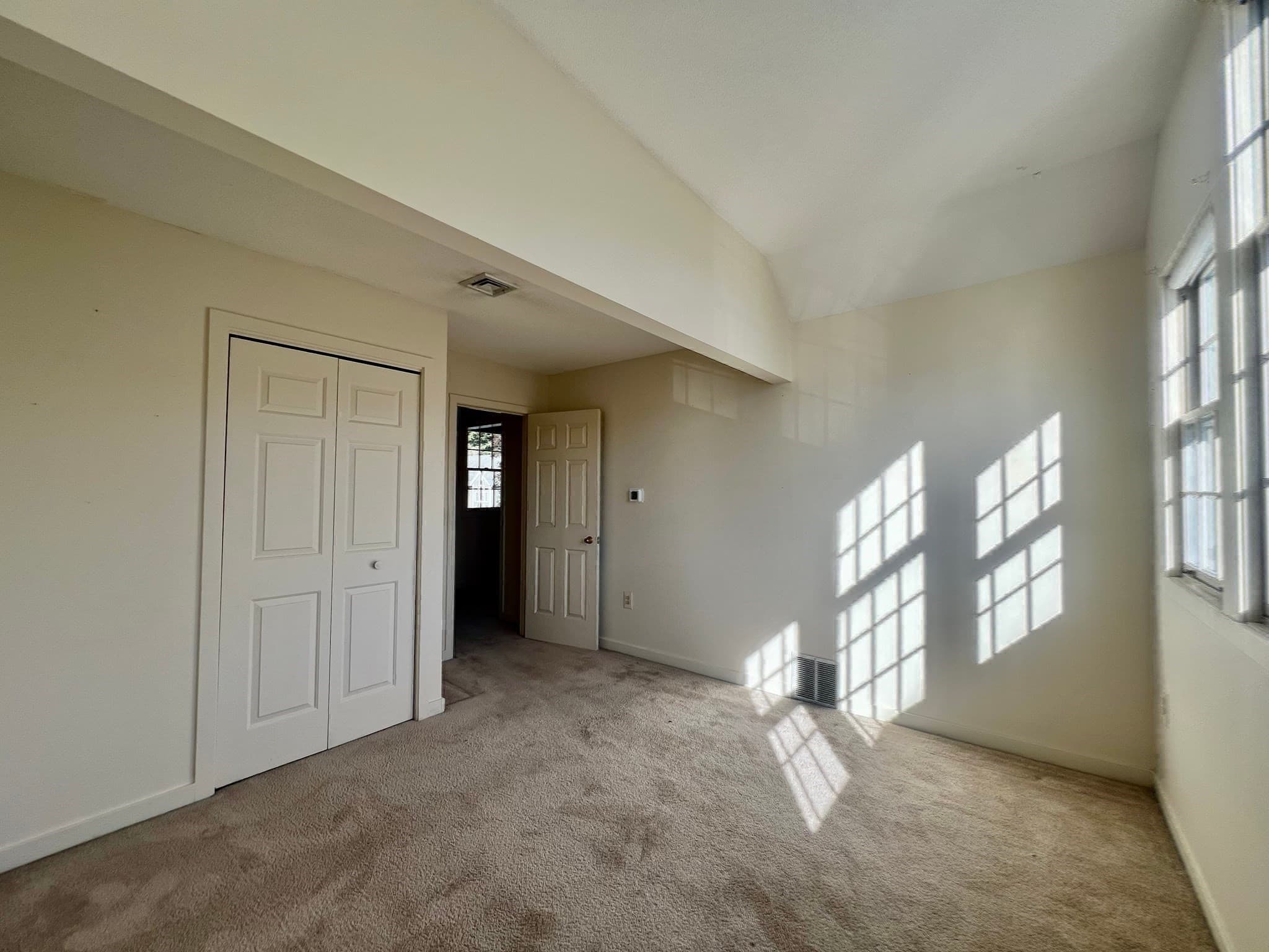 Condominium at 62 Amity Place # 62, Amherst MA 01002, photo 30 of 38