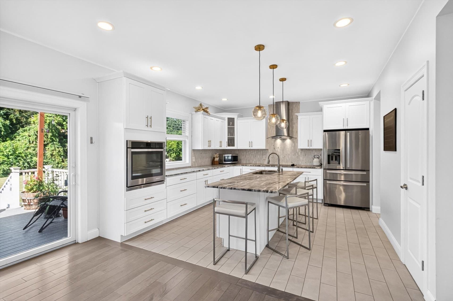 Single Family Residence at 537 Southwick Rd, Westfield MA 01085, photo 17 of 42