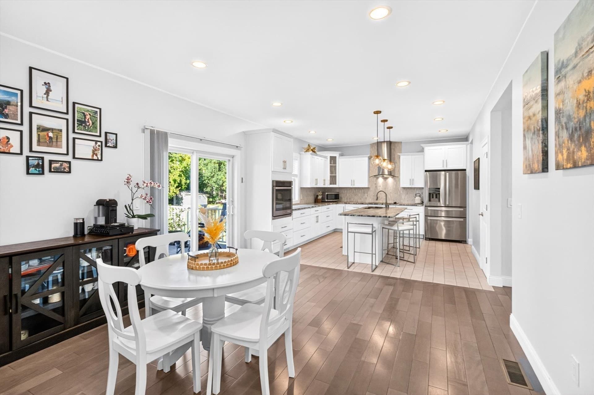 Single Family Residence at 537 Southwick Rd, Westfield MA 01085, photo 14 of 42