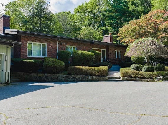 123 Union St, Natick MA 01760