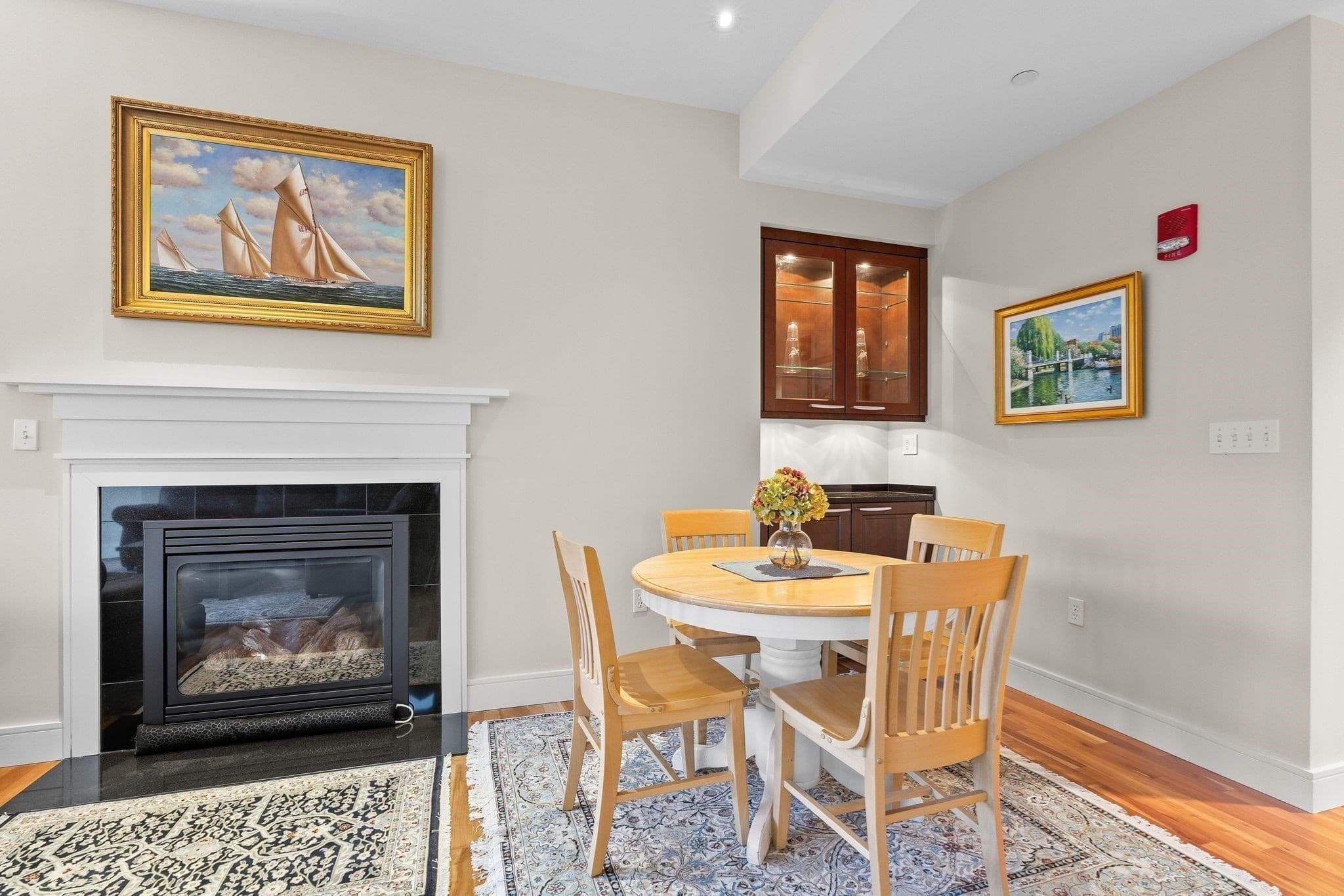 Condominium at 2400 Beacon # 404, Boston MA 02467, Boston, photo 13 of 42