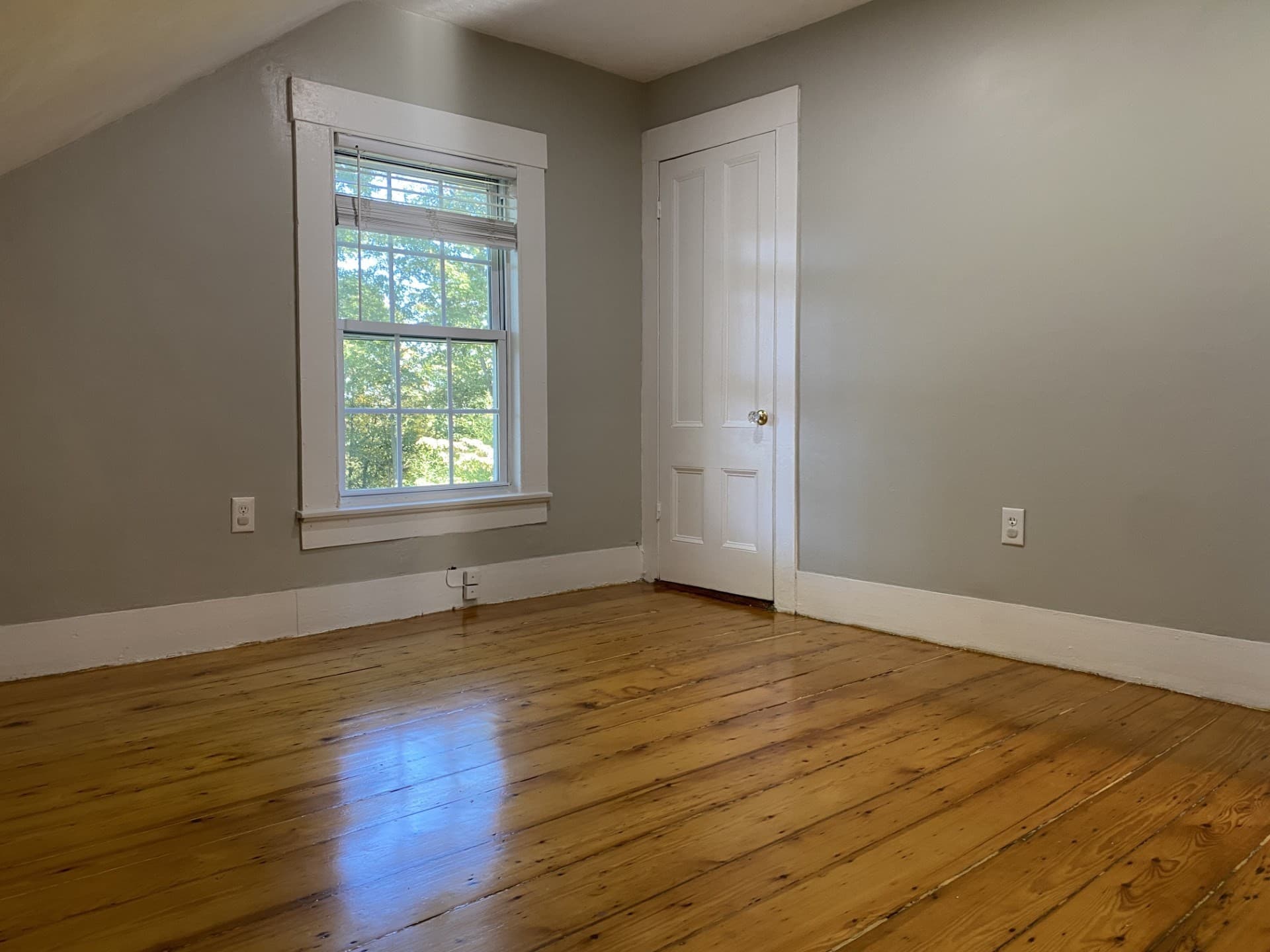 Apartment at 6 Edgehill Road # 2, Woburn MA 01801, photo 8 of 17