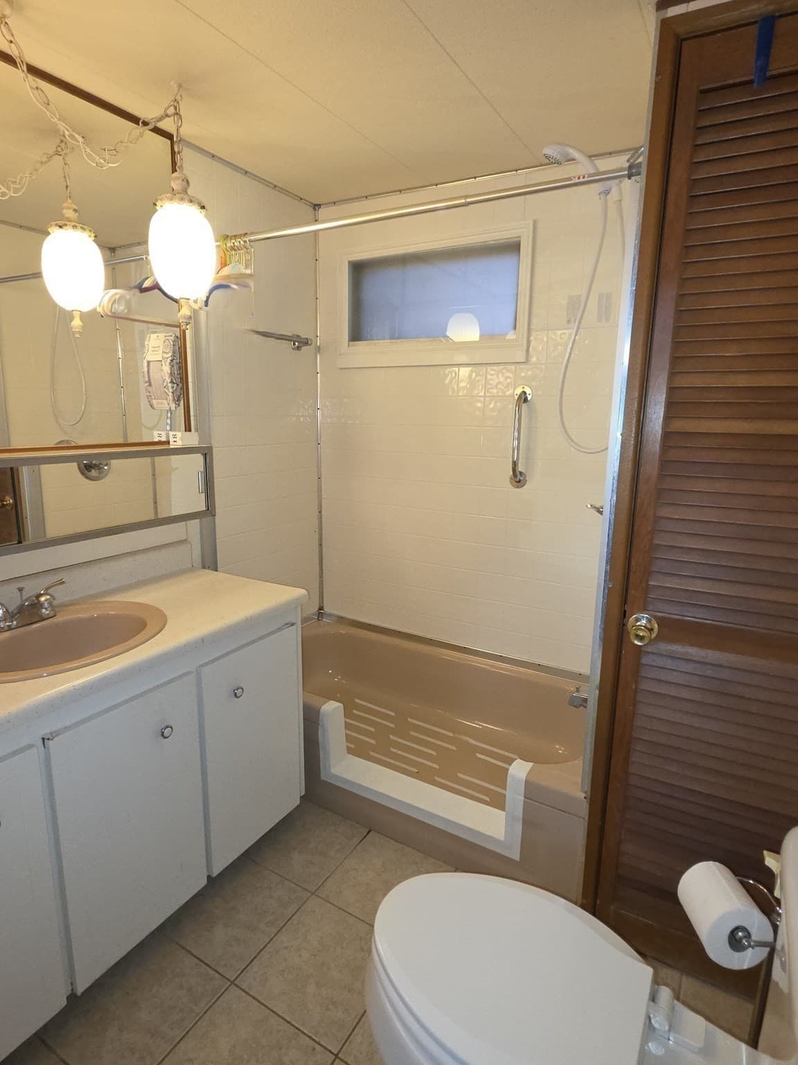 Mobile Home at 300 East Washington St # R30, North Attleboro MA 02760, North Attleboro, photo 8 of 14