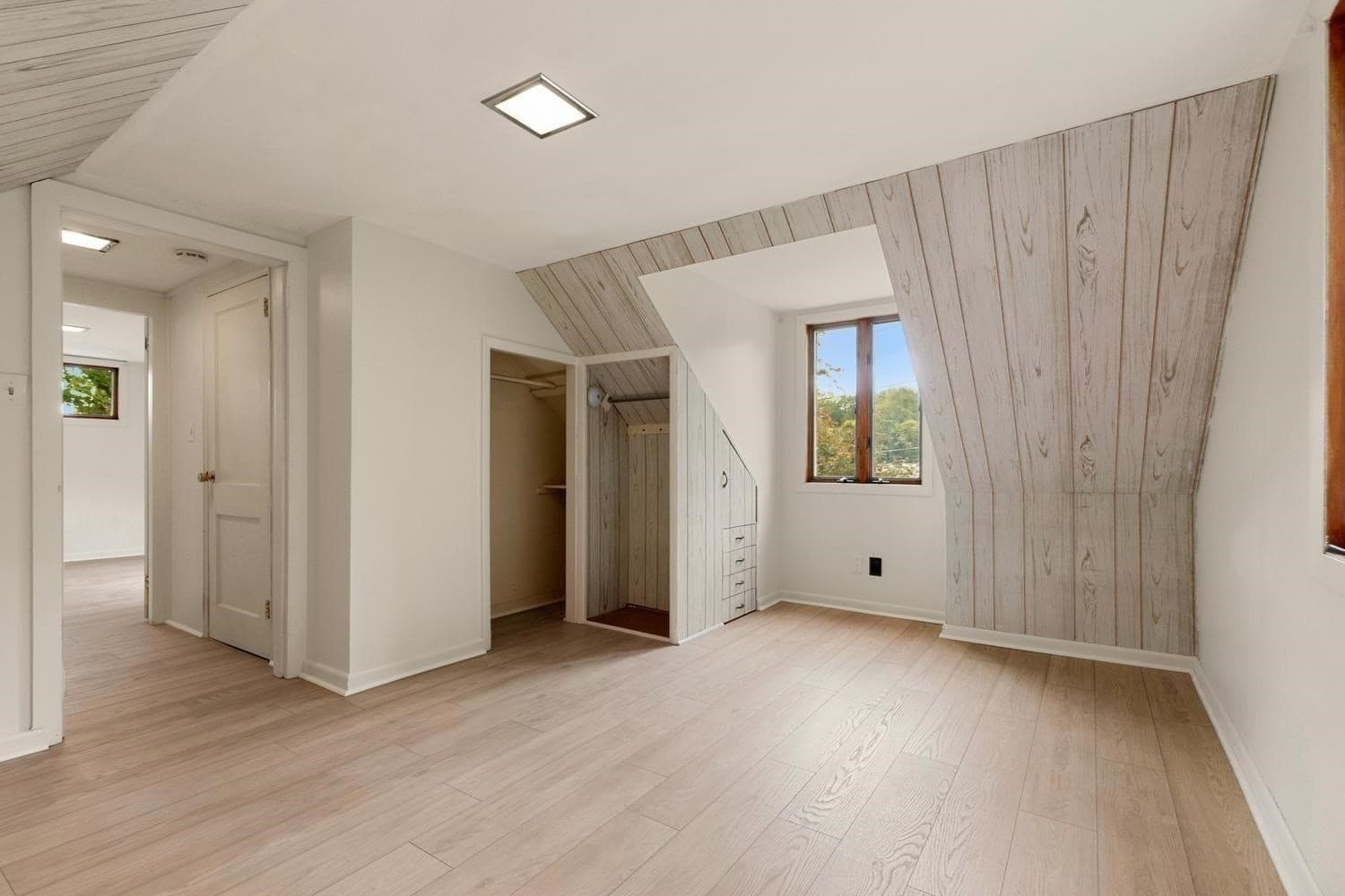 Single Family Residence at 80 Temple Road, Waltham MA 02452, photo 34 of 42