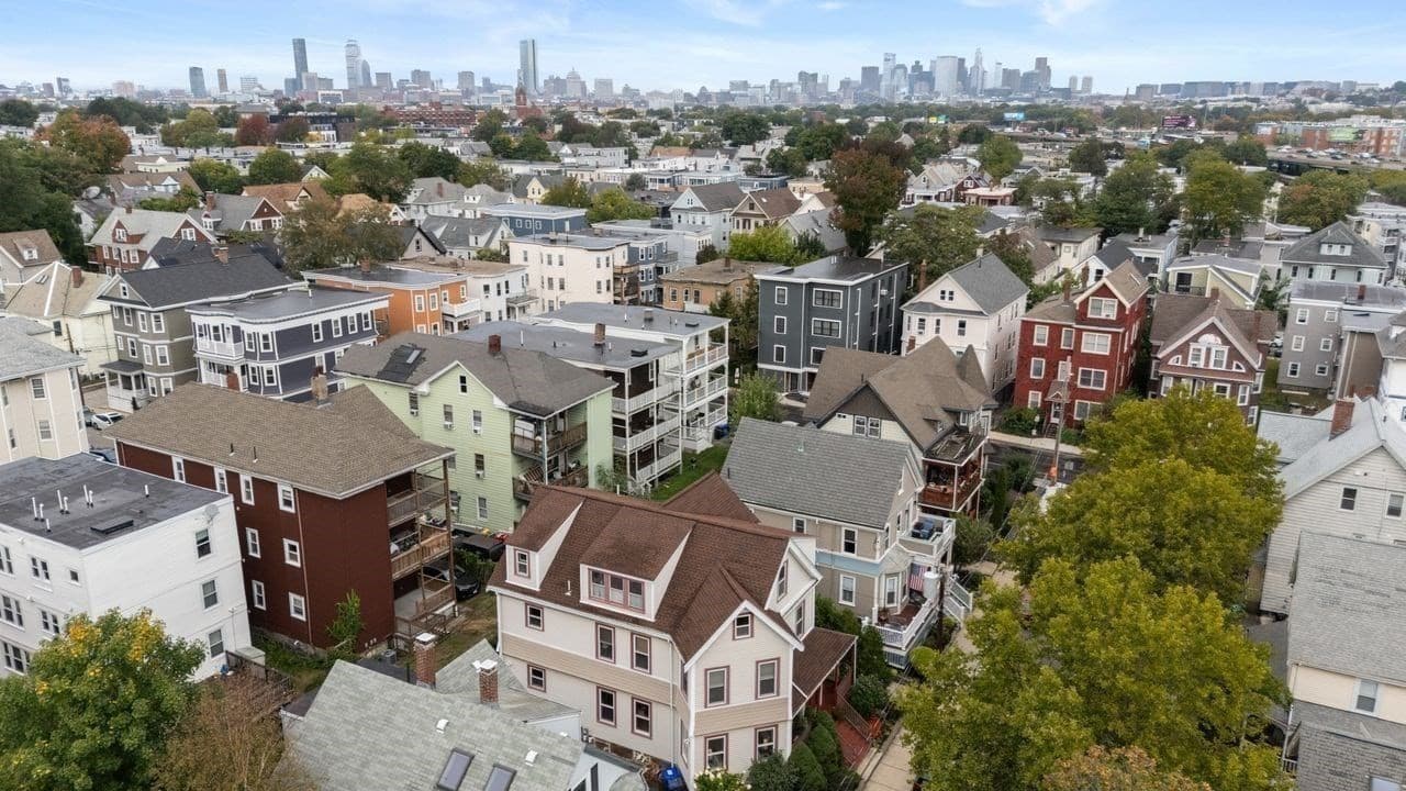 Condominium at 82 Tuttle St # 1, Boston MA 02125, Boston, photo 23 of 24