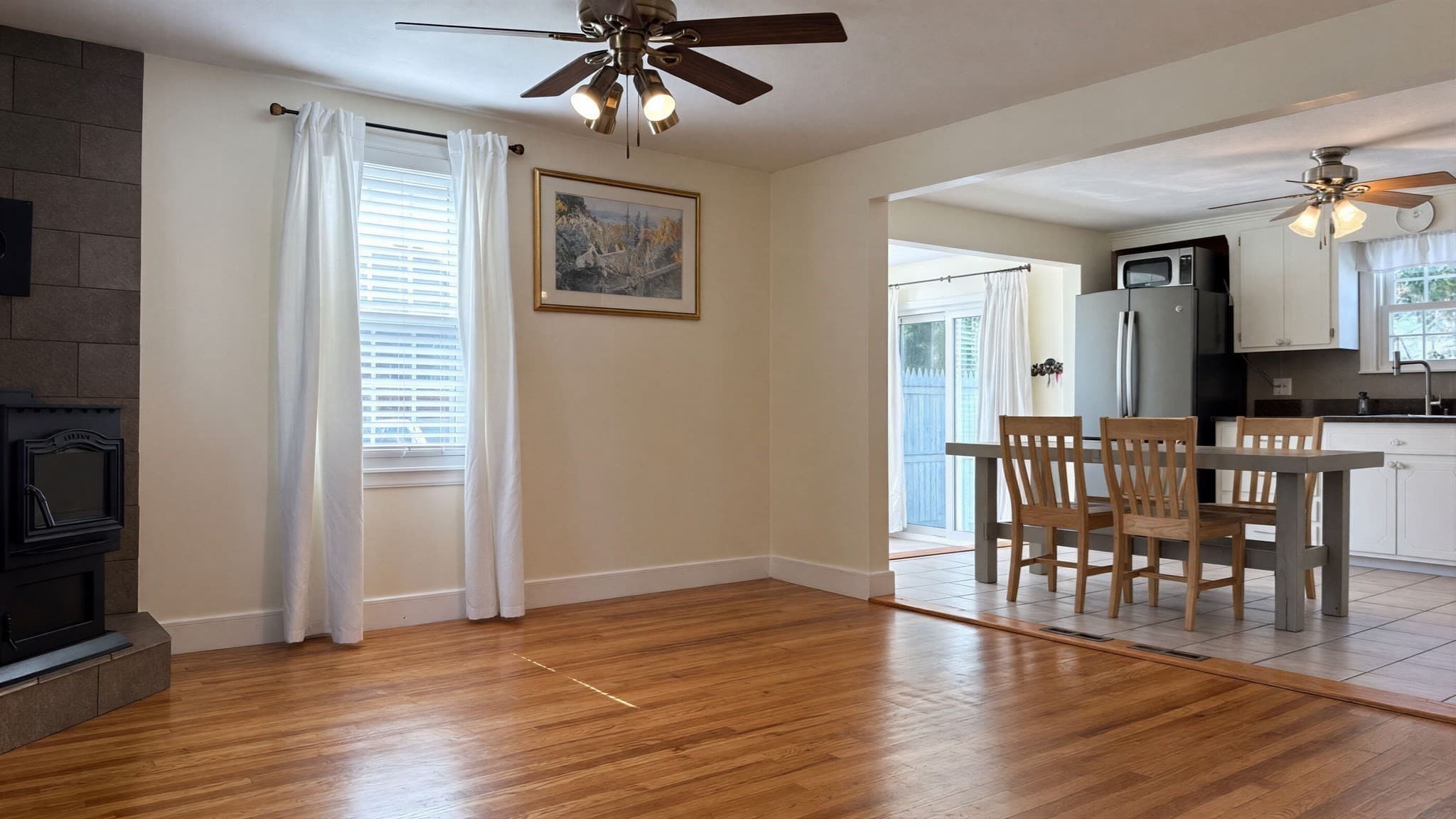 Single Family Residence at 211 Holyoke St, Ludlow MA 01056, Ludlow, photo 7 of 42