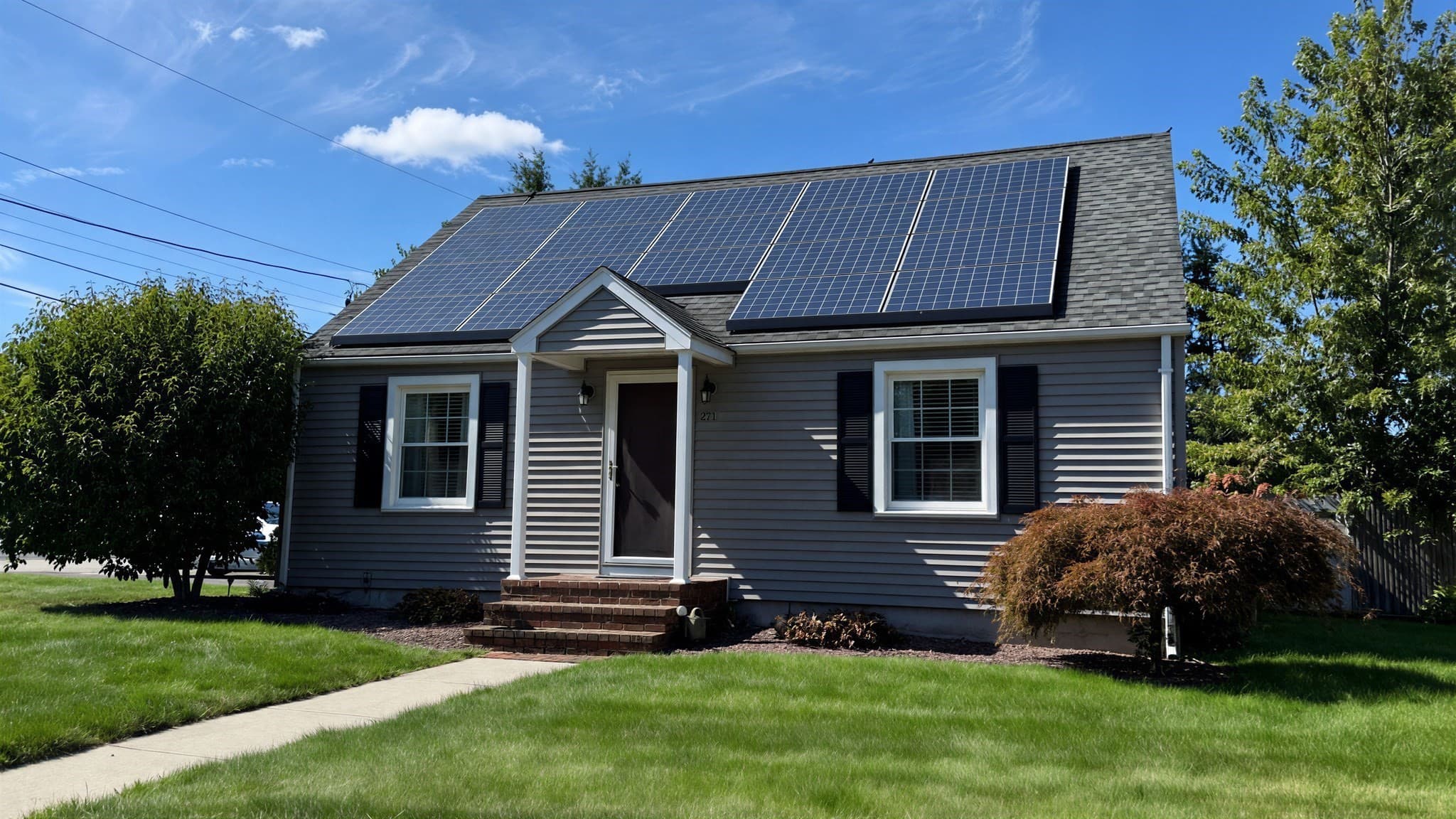 211 Holyoke St, Ludlow MA 01056