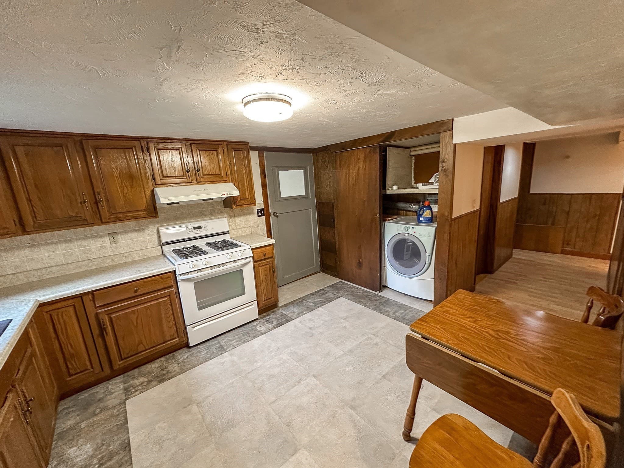 Single Family Residence at 4 Lafrance Drive, Hudson MA 01749, Hudson, photo 20 of 28