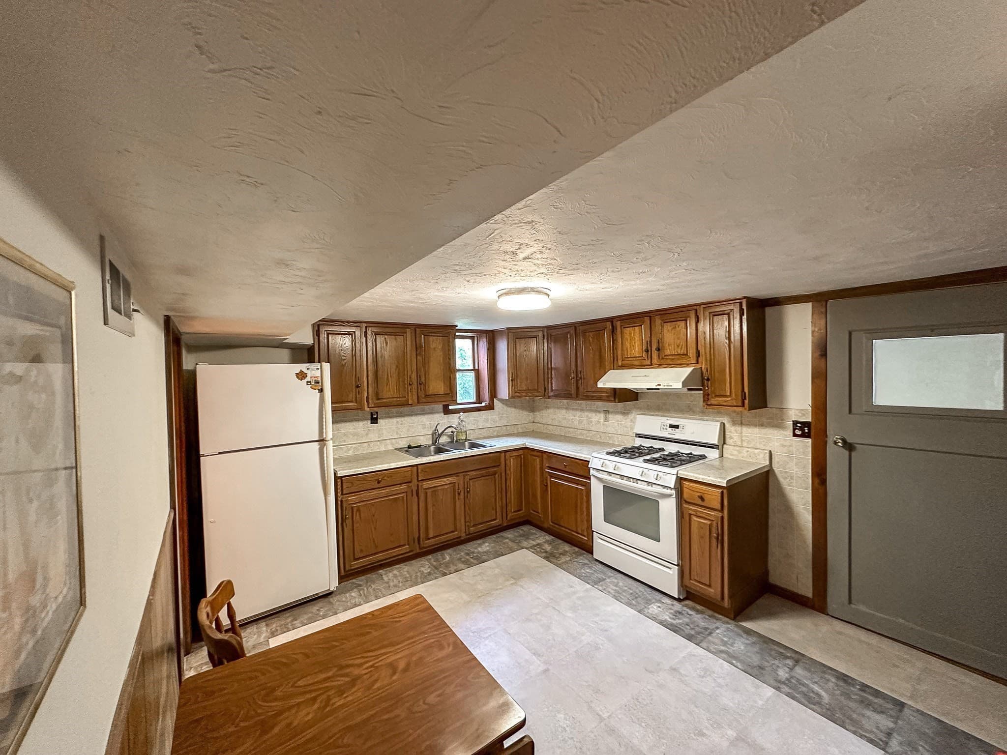 Single Family Residence at 4 Lafrance Drive, Hudson MA 01749, Hudson, photo 19 of 28