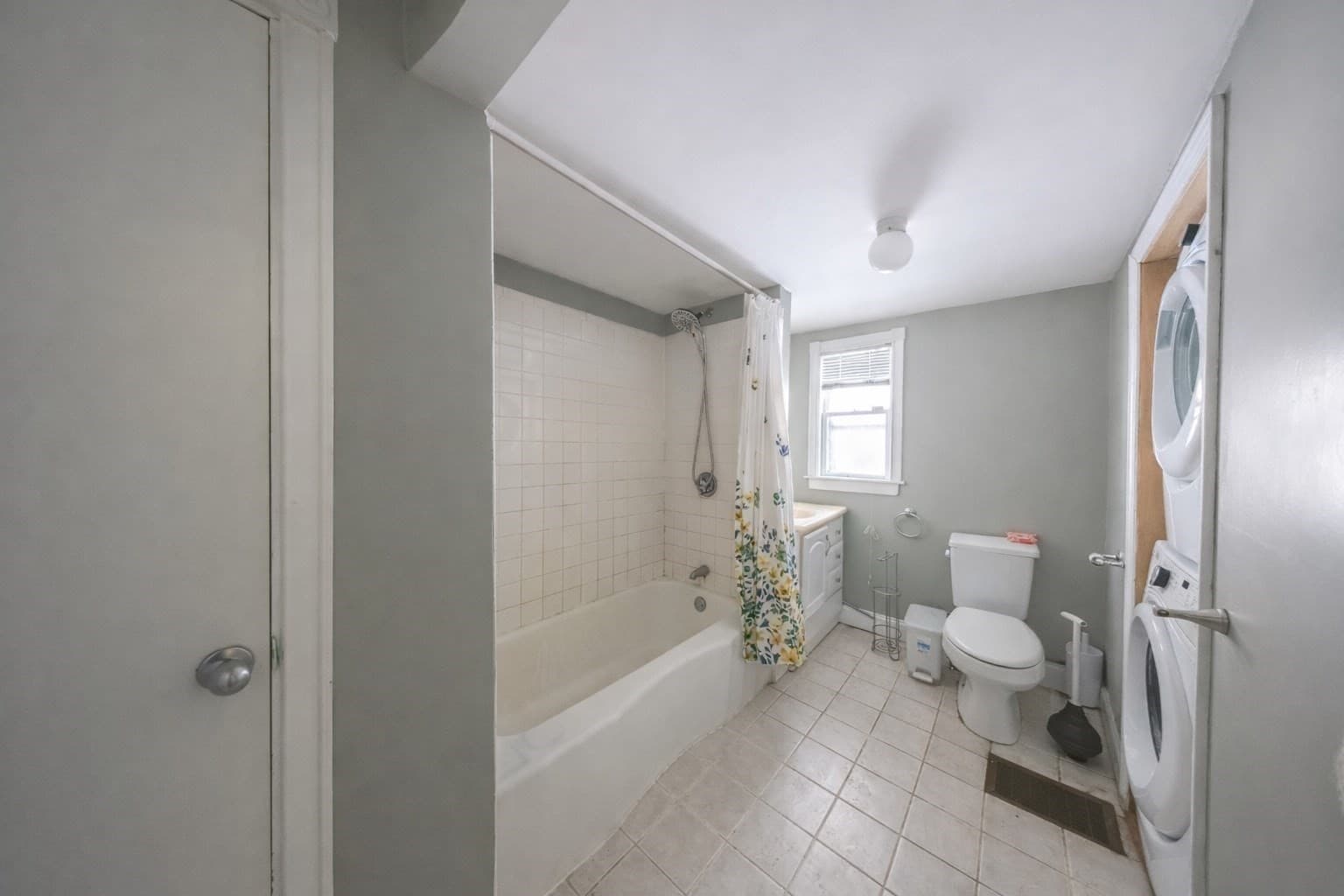Single Family Residence at 7 West St, Melrose MA 02176, Melrose, photo 15 of 21