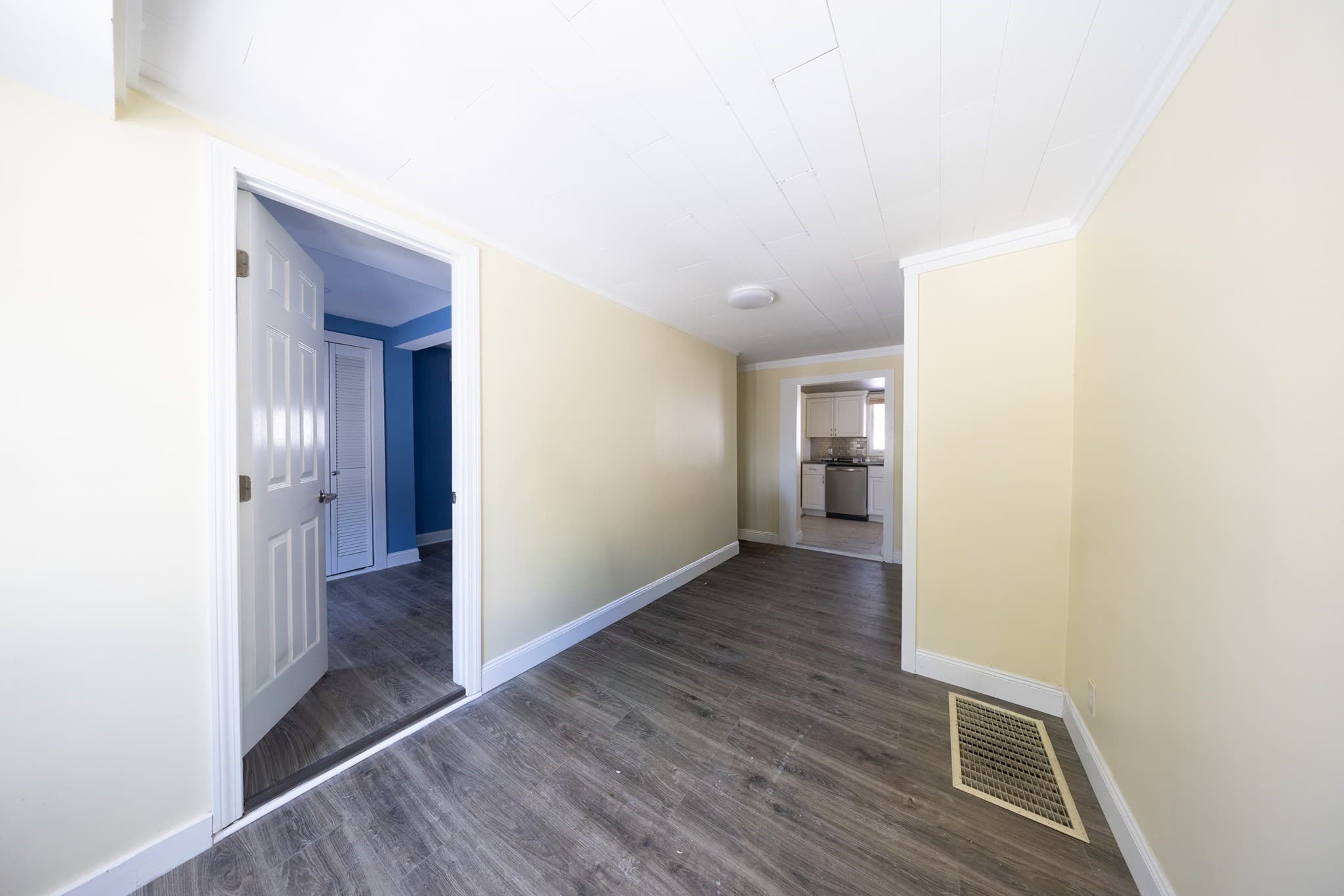Single Family Residence at 7 West St, Melrose MA 02176, Melrose, photo 4 of 21