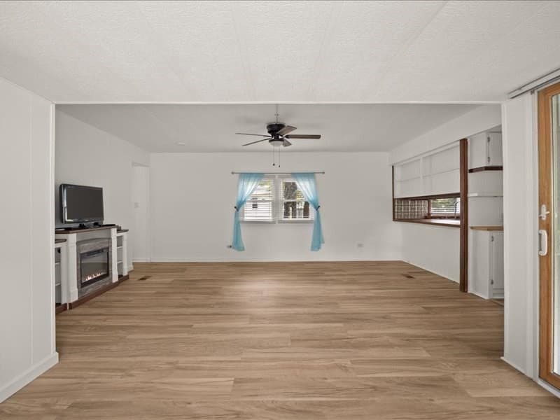 Mobile Home at 32-6 South Meadow Village, Carver MA 02330, Carver, photo 17 of 33