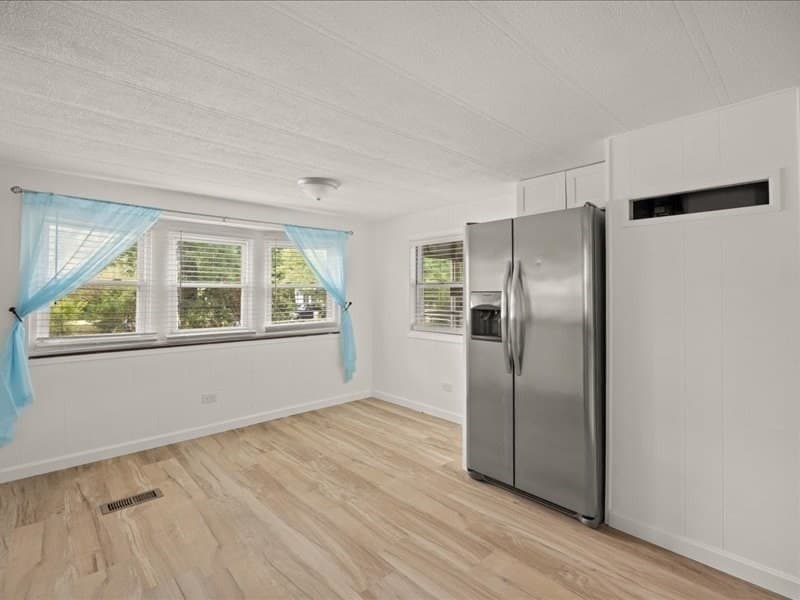 Mobile Home at 32-6 South Meadow Village, Carver MA 02330, Carver, photo 5 of 33