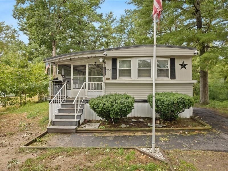 Mobile Home at 32-6 South Meadow Village, Carver MA 02330, Carver, photo 30 of 33