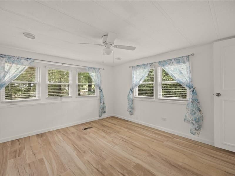 Mobile Home at 32-6 South Meadow Village, Carver MA 02330, Carver, photo 21 of 33
