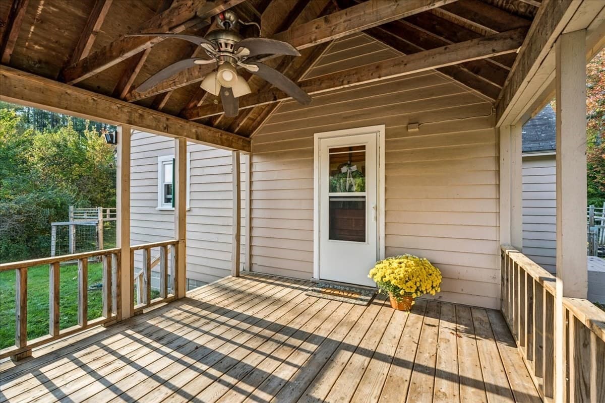 Single Family Residence at 16 Gile Road, Raymond NH 03077, Raymond, photo 10 of 42