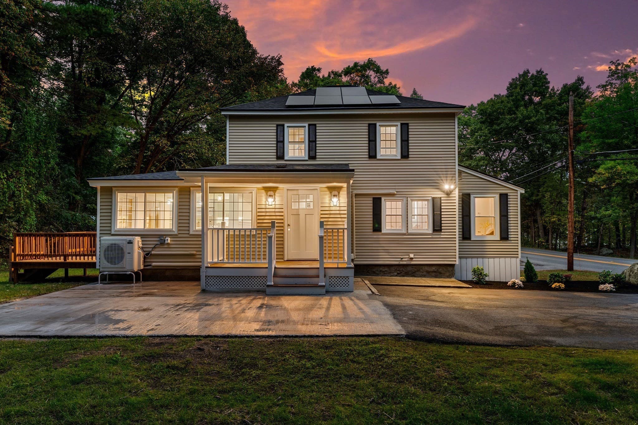 Single Family Residence at 622 Textile Ave, Dracut MA 01826, Dracut, photo 2 of 42