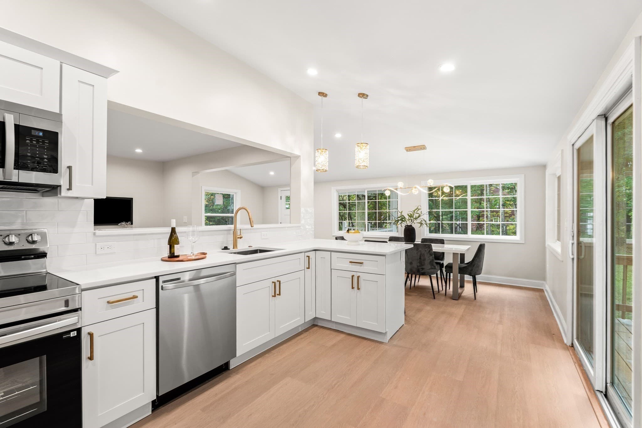 Single Family Residence at 622 Textile Ave, Dracut MA 01826, Dracut, photo 5 of 42