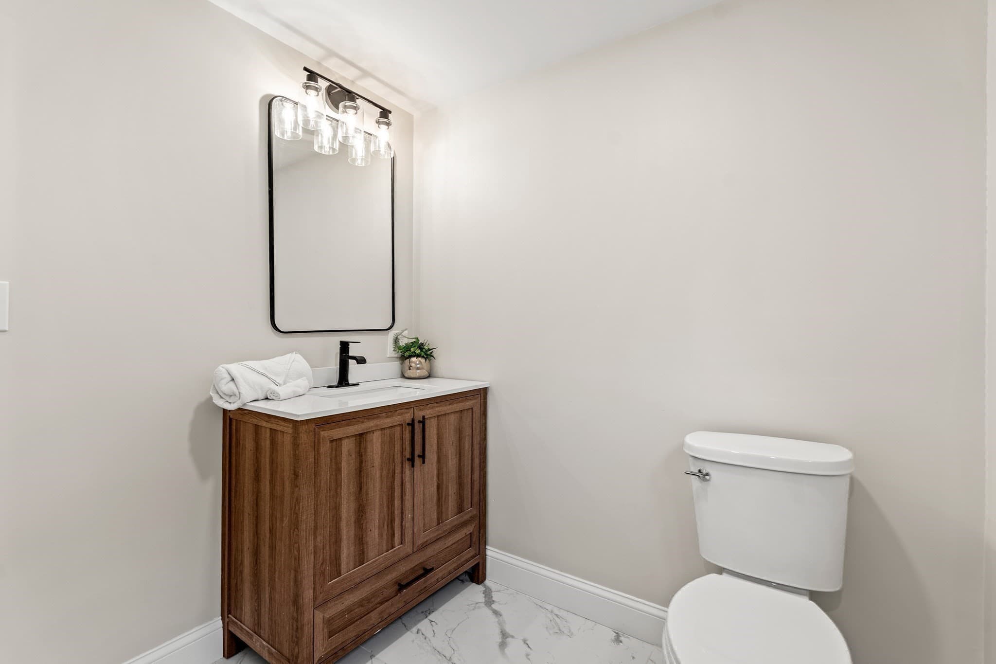 Single Family Residence at 622 Textile Ave, Dracut MA 01826, Dracut, photo 21 of 42