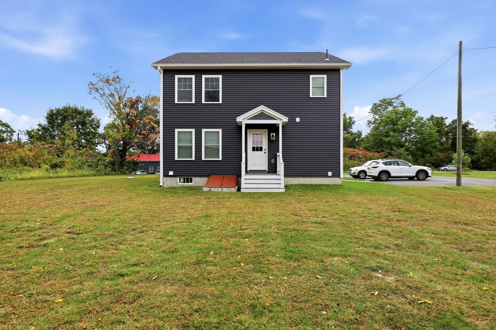 124 S Silver Lane, Sunderland MA 01375