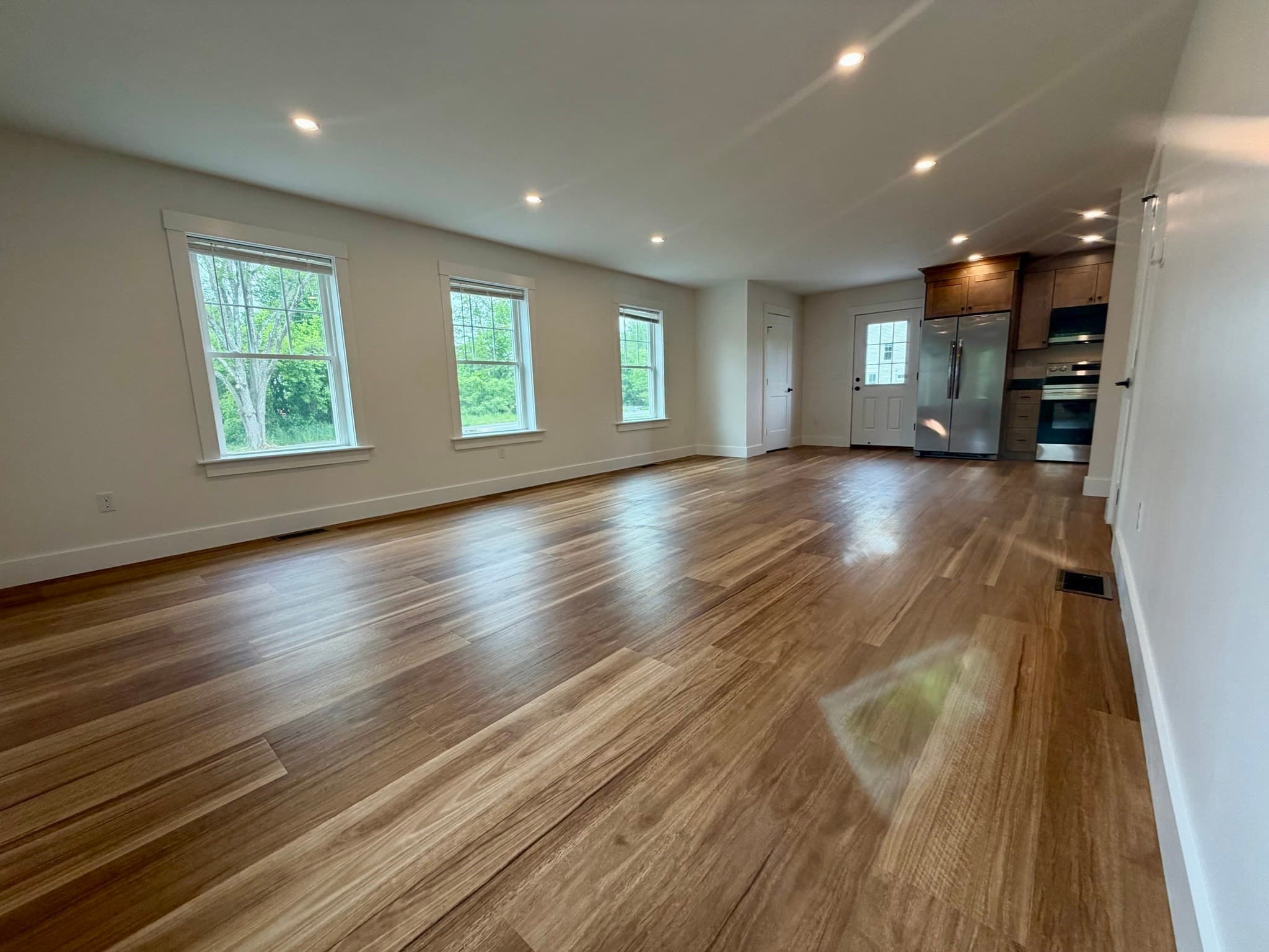 Single Family Residence at 124 S Silver Lane, Sunderland MA 01375, photo 11 of 41
